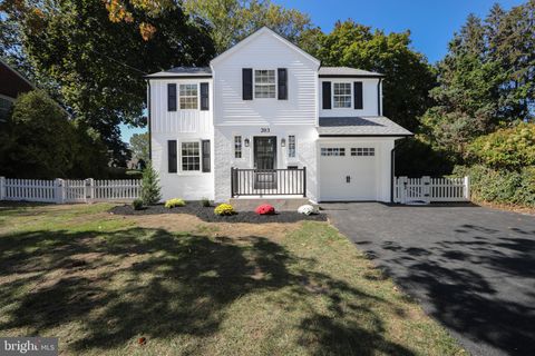 203 W CRYSTAL LAKE AVENUE HADDON TOWNSHIP NJ 08033