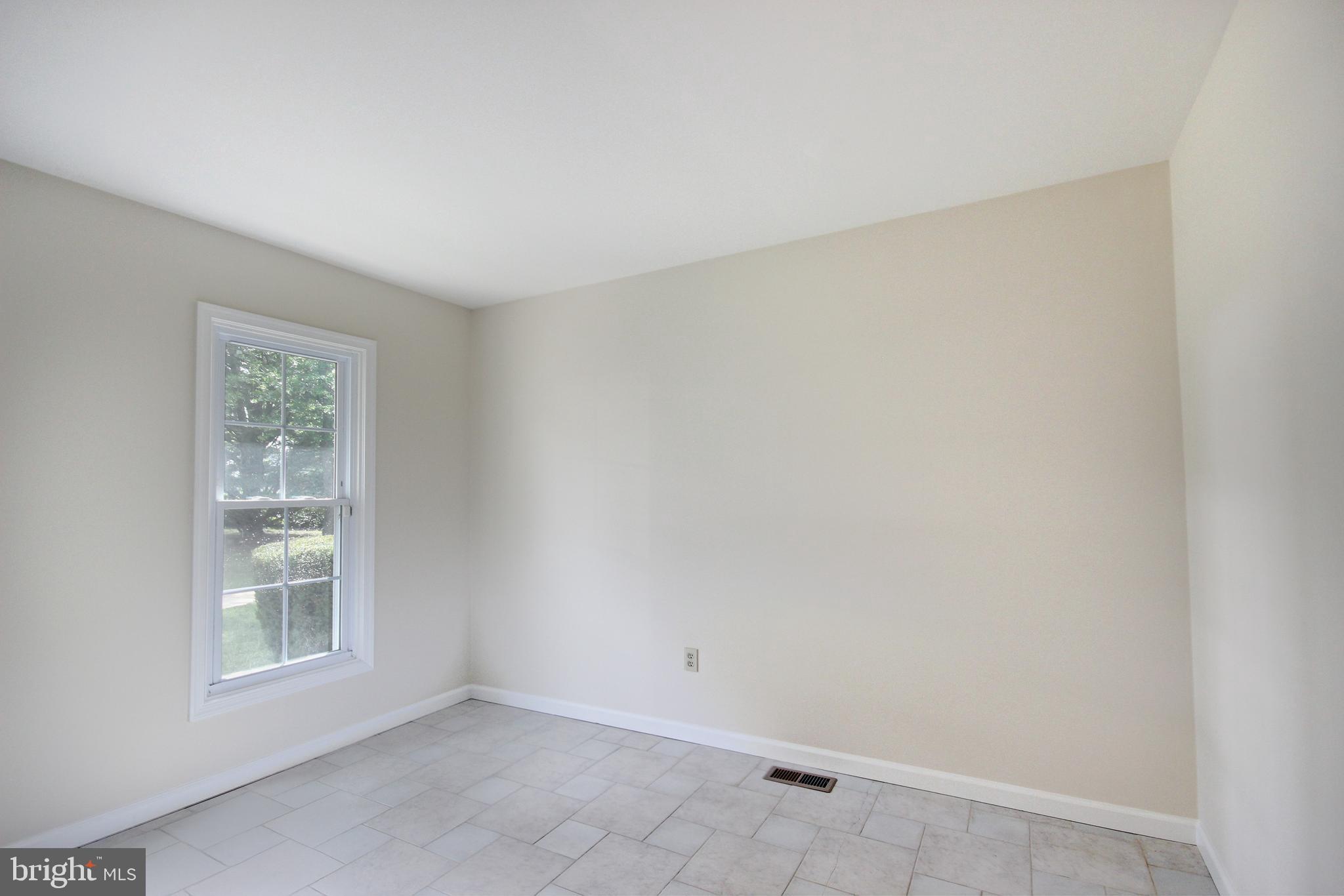 MORRIS ACRES - Residential