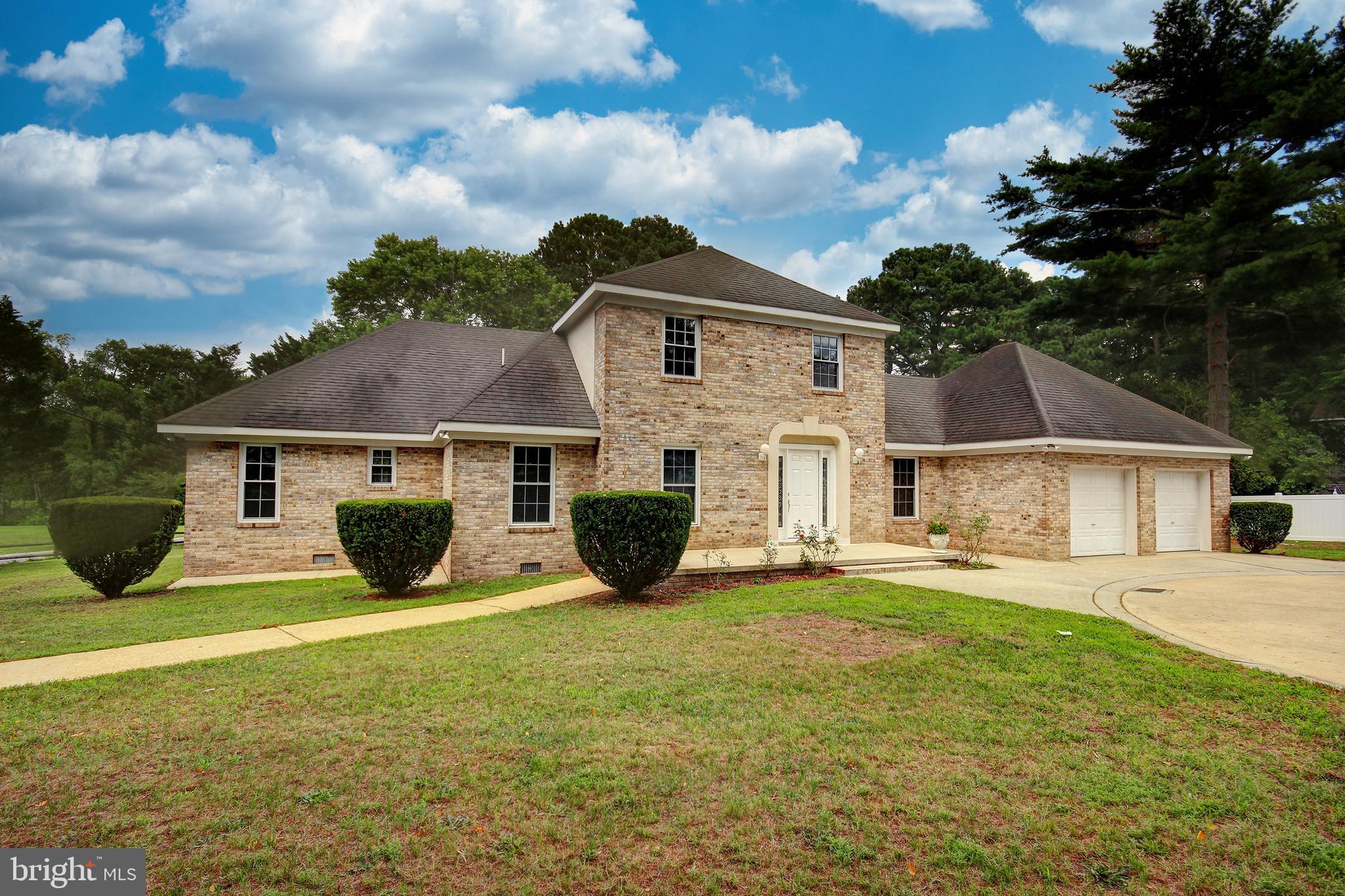 MORRIS ACRES - Residential