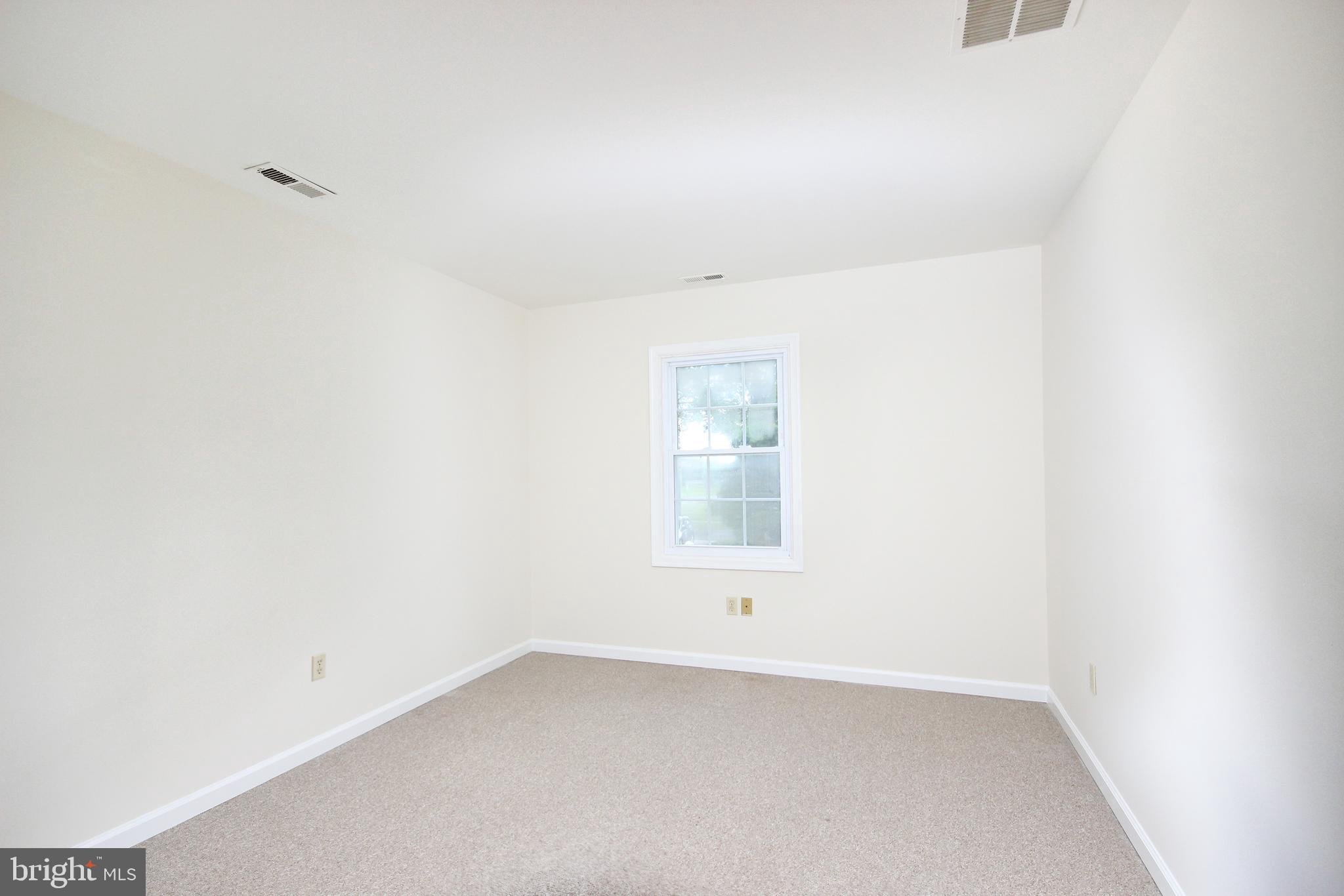 MORRIS ACRES - Residential