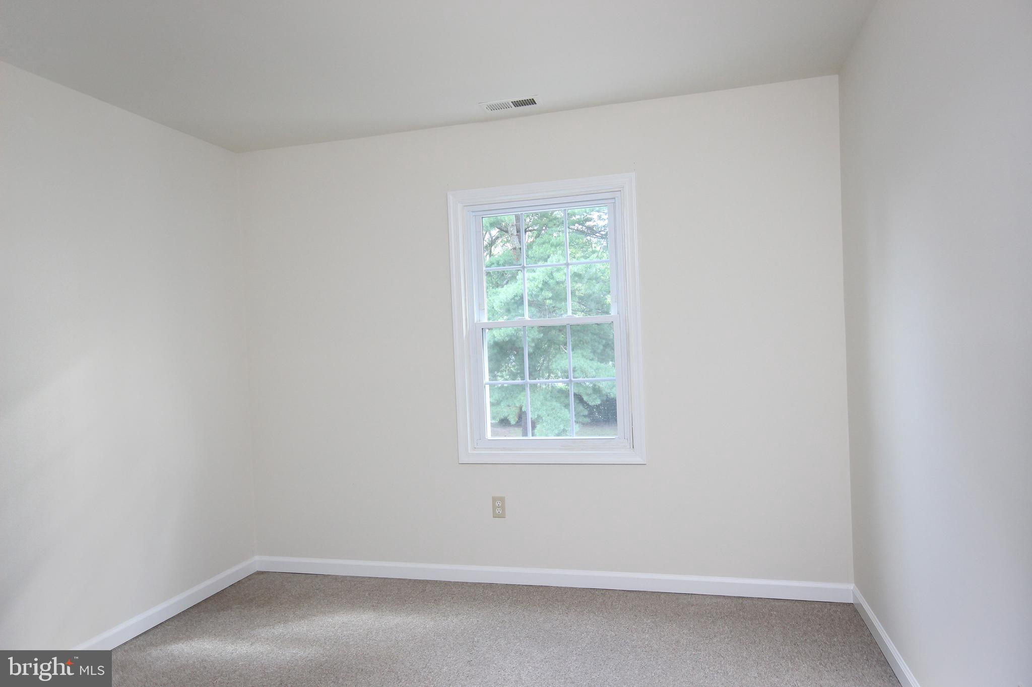 MORRIS ACRES - Residential