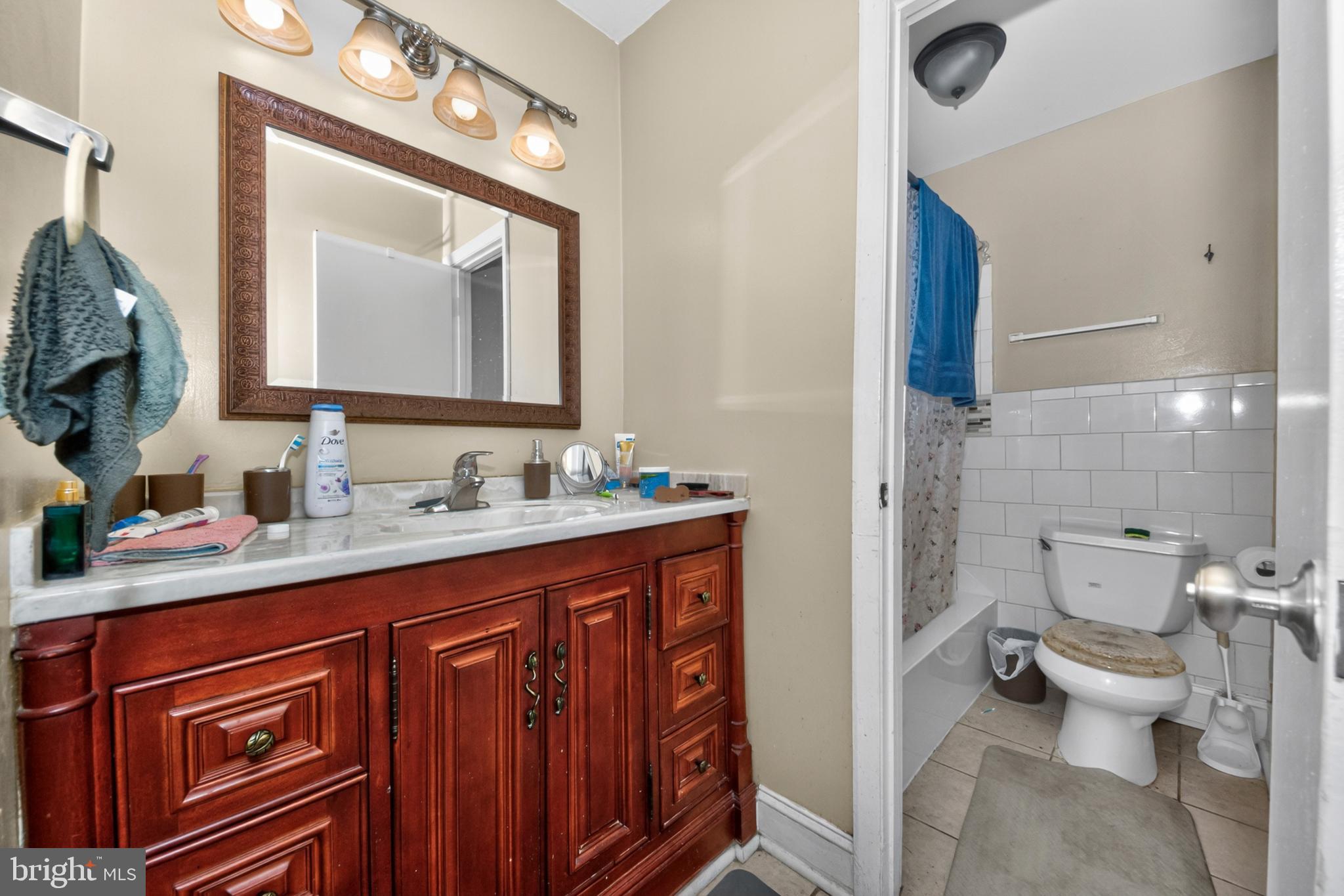 CROWN ESTATES - Residential