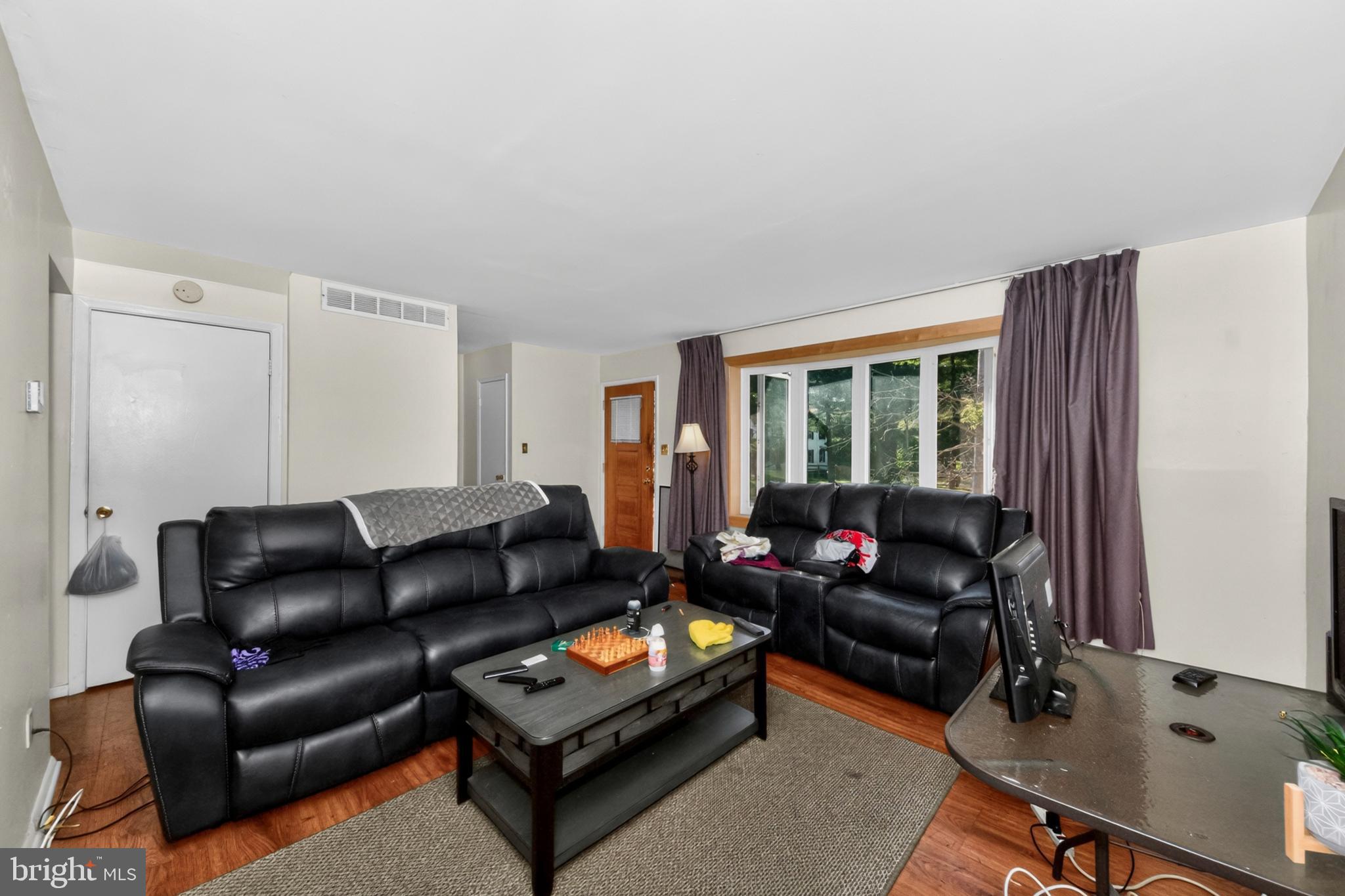 CROWN ESTATES - Residential