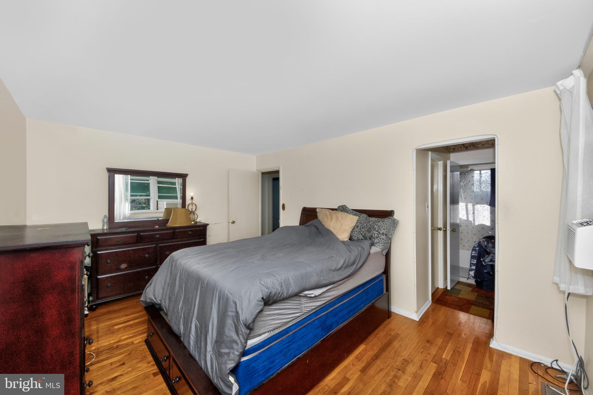CROWN ESTATES - Residential