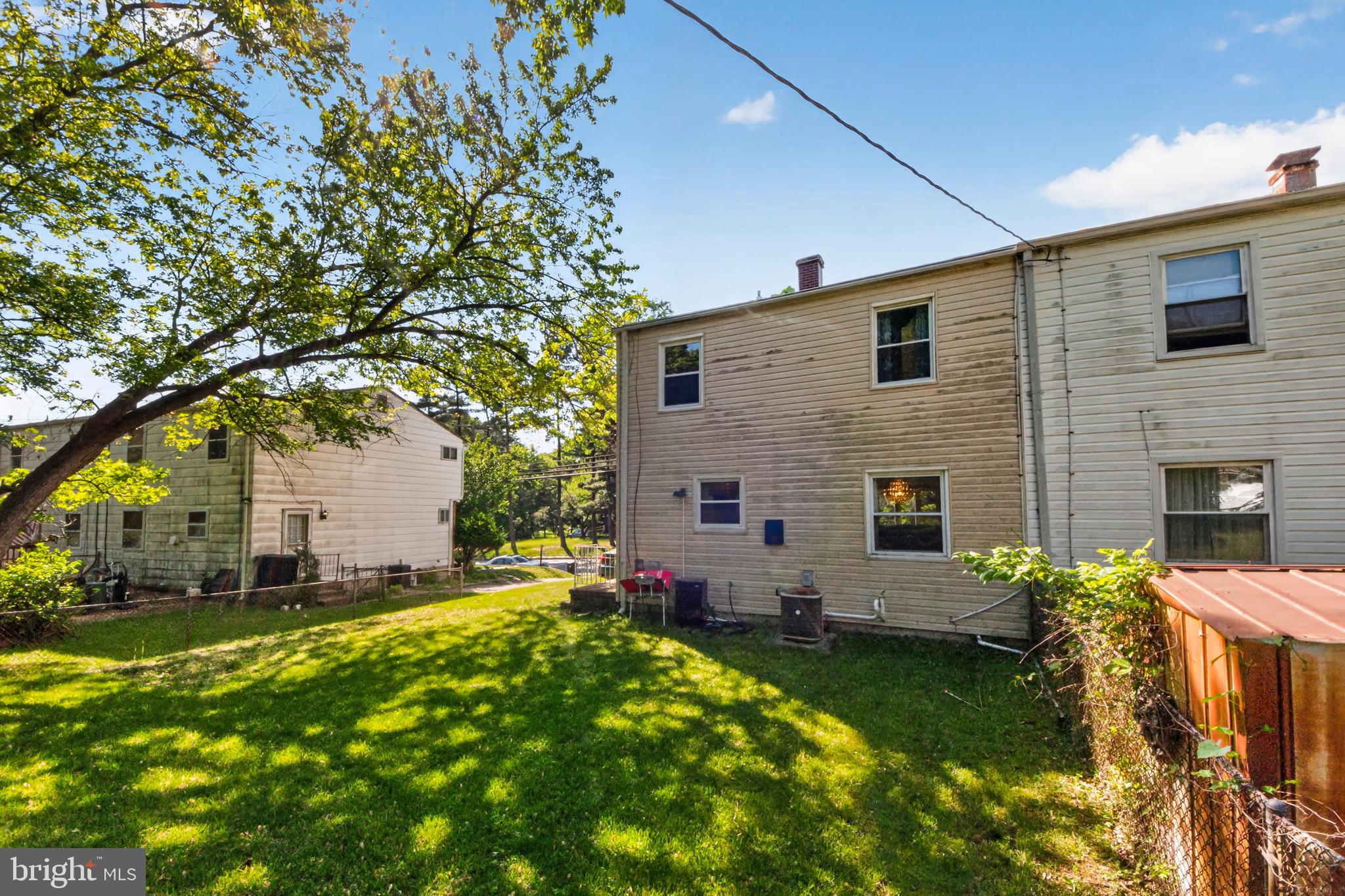 CROWN ESTATES - Residential