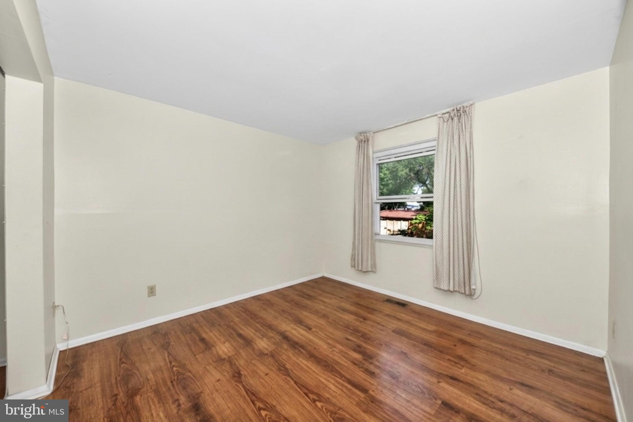 CROWN ESTATES - Residential
