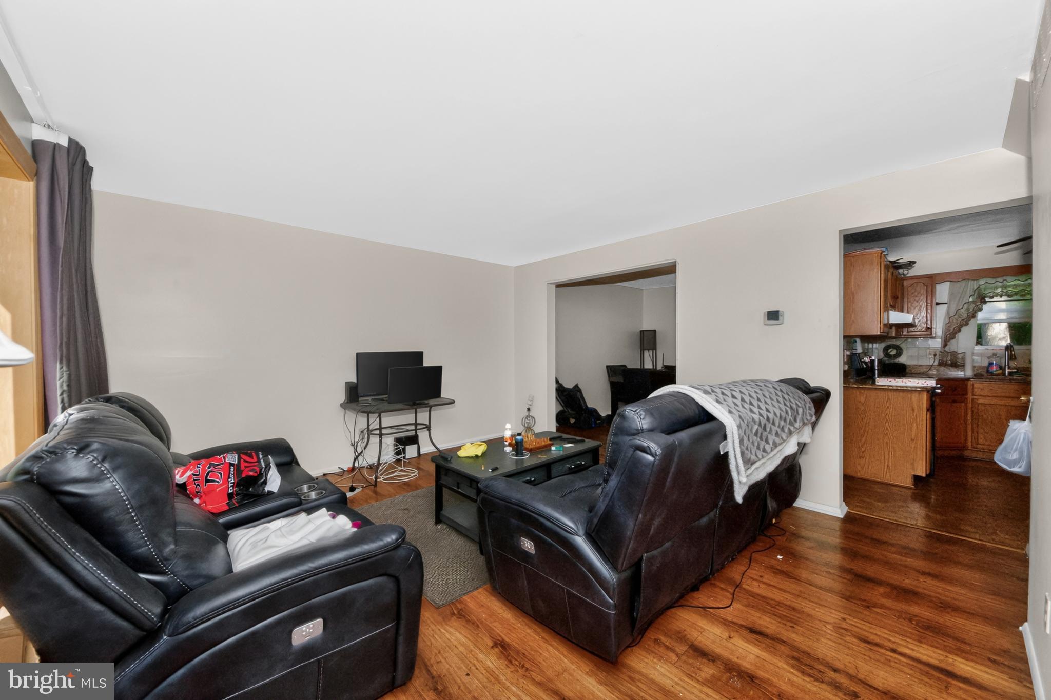 CROWN ESTATES - Residential