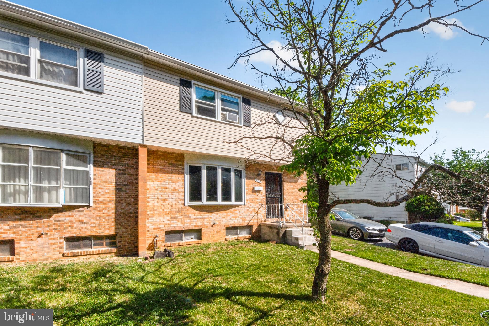 CROWN ESTATES - Residential