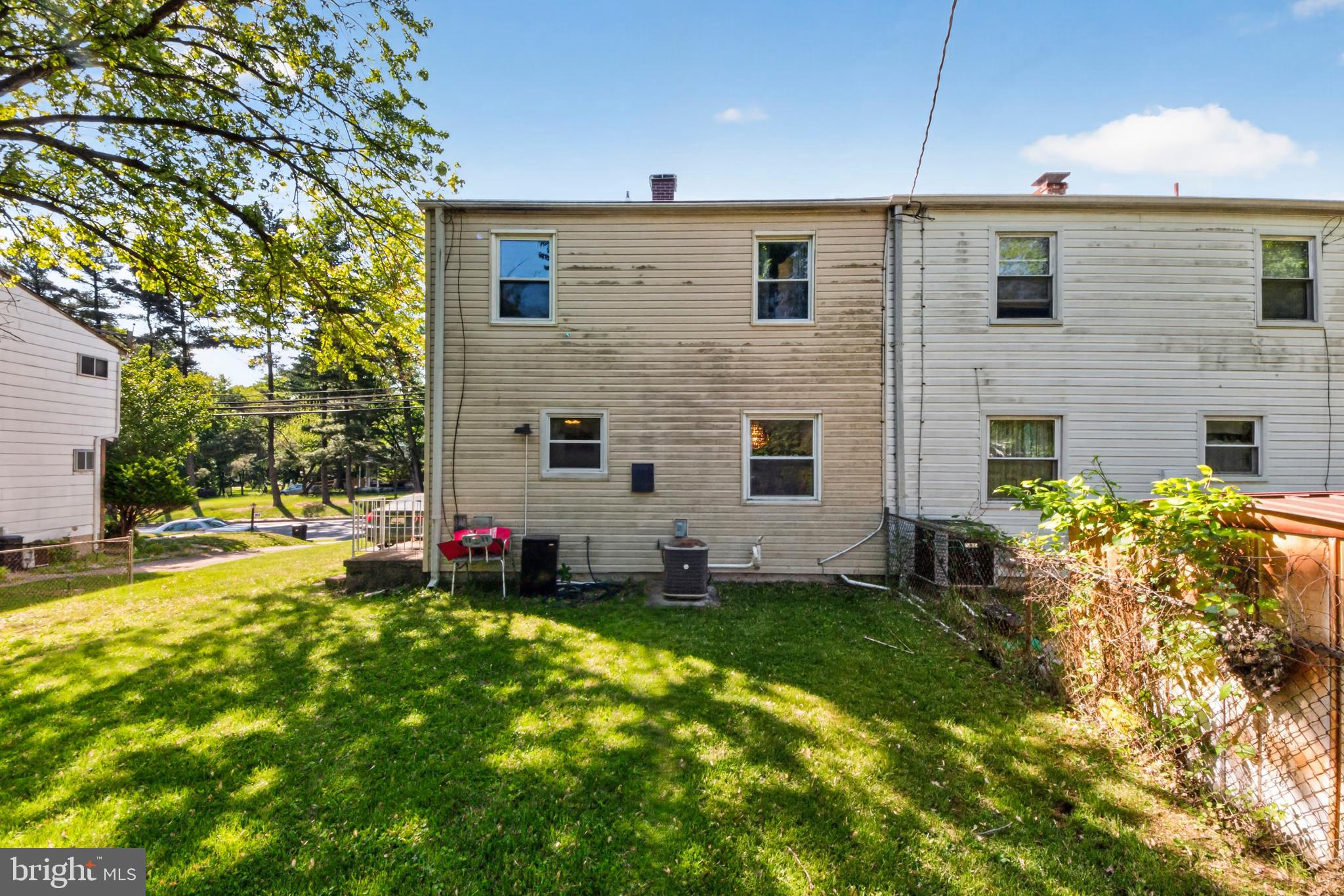 CROWN ESTATES - Residential