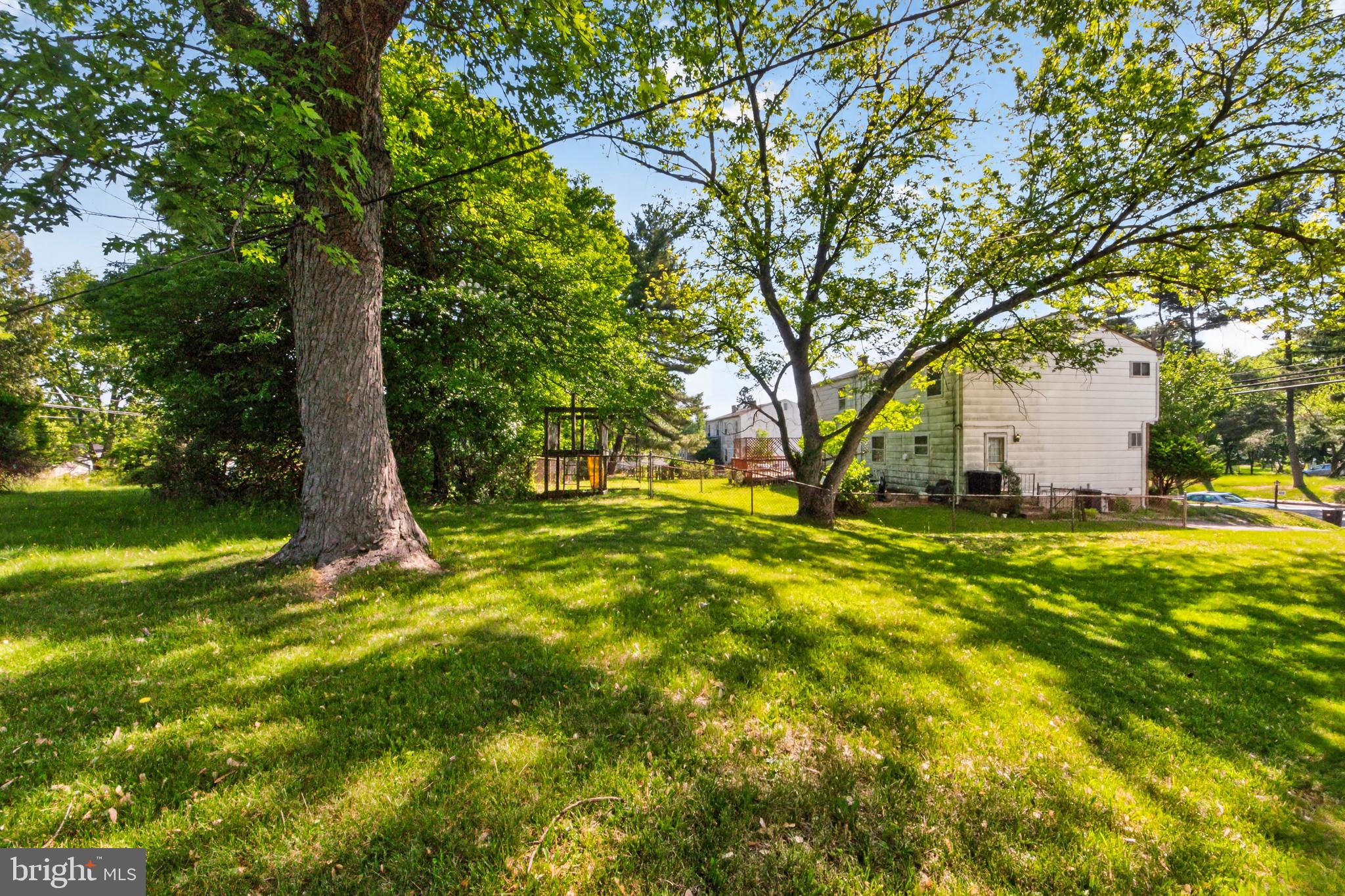 CROWN ESTATES - Residential