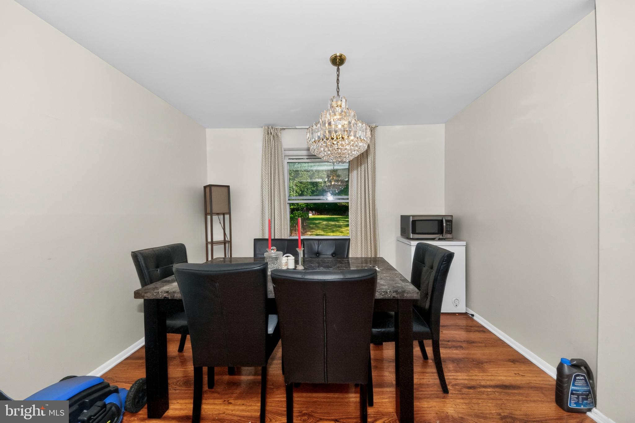 CROWN ESTATES - Residential