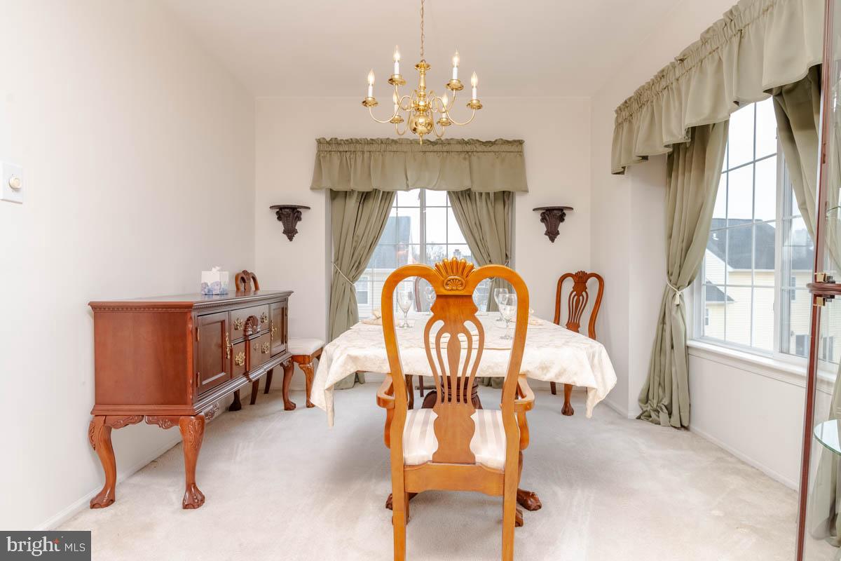 WILLOW HILL - Residential