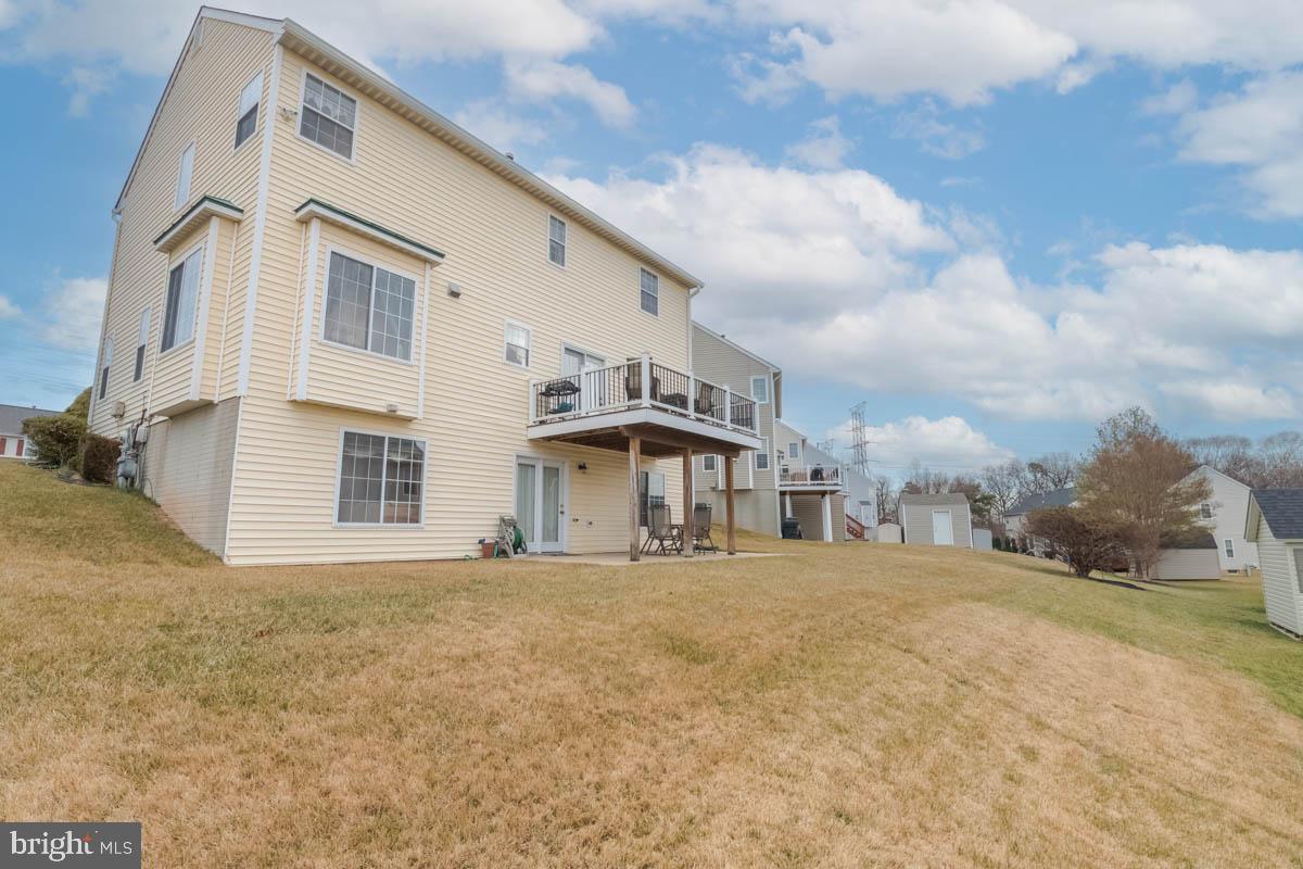 WILLOW HILL - Residential