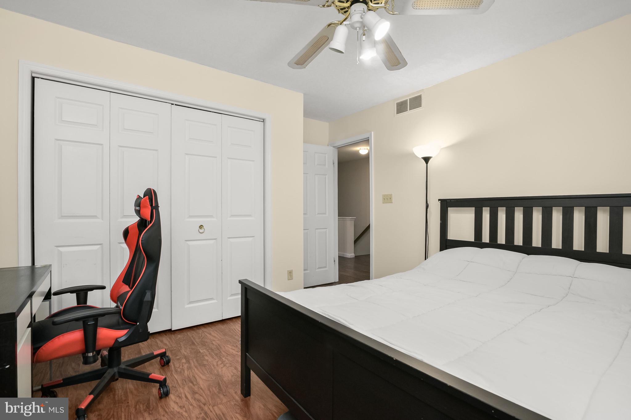 WORTHINGTON MEADOWS - Residential