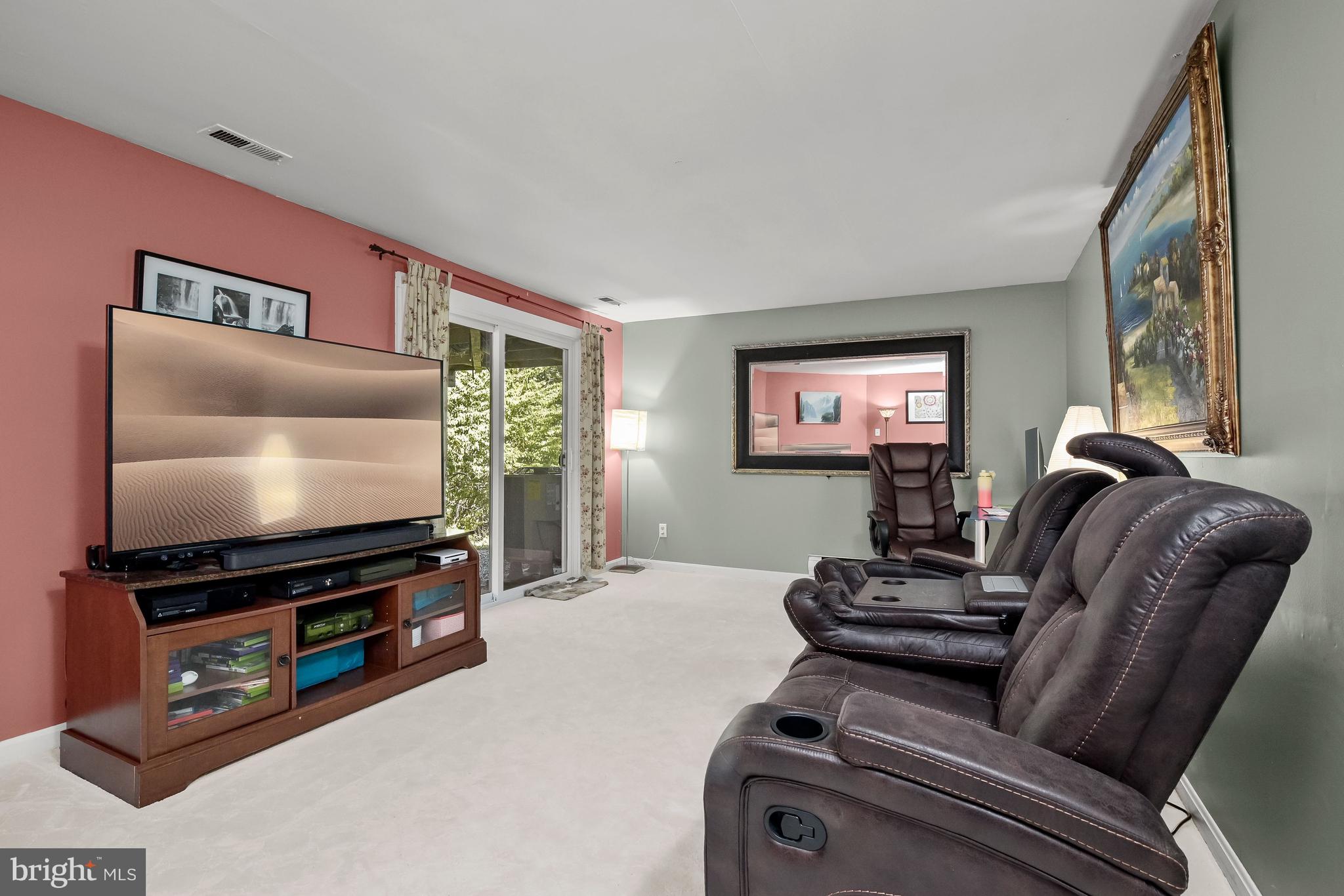 WORTHINGTON MEADOWS - Residential