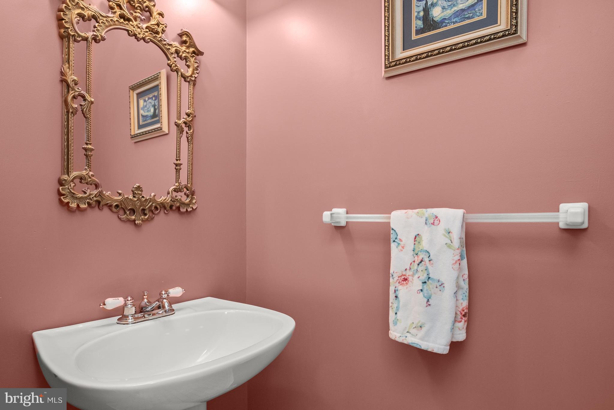 WORTHINGTON MEADOWS - Residential