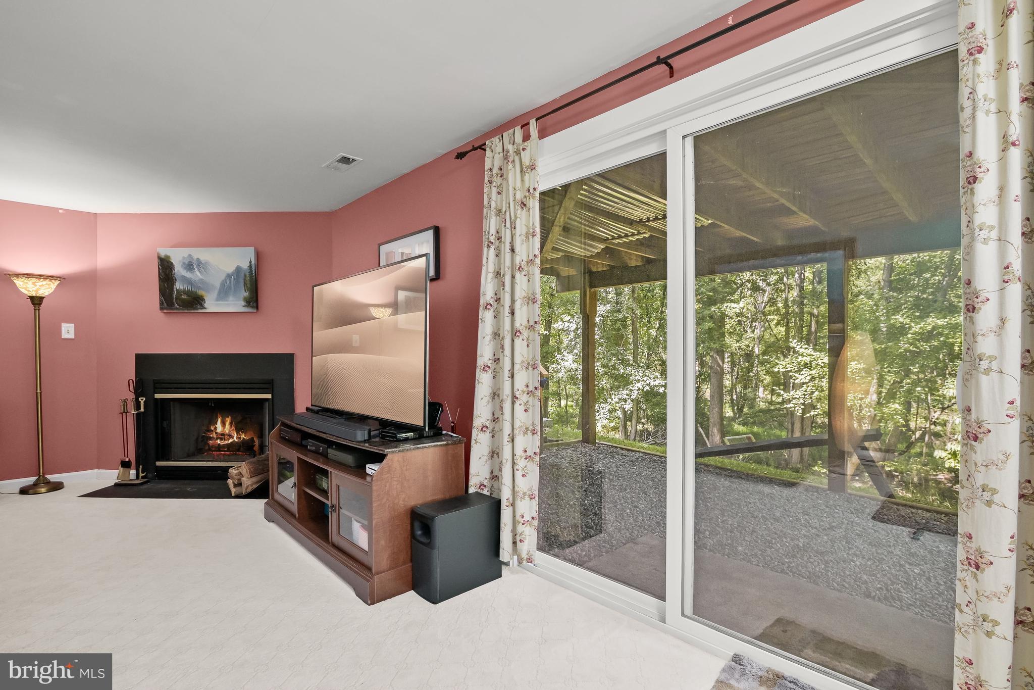 WORTHINGTON MEADOWS - Residential