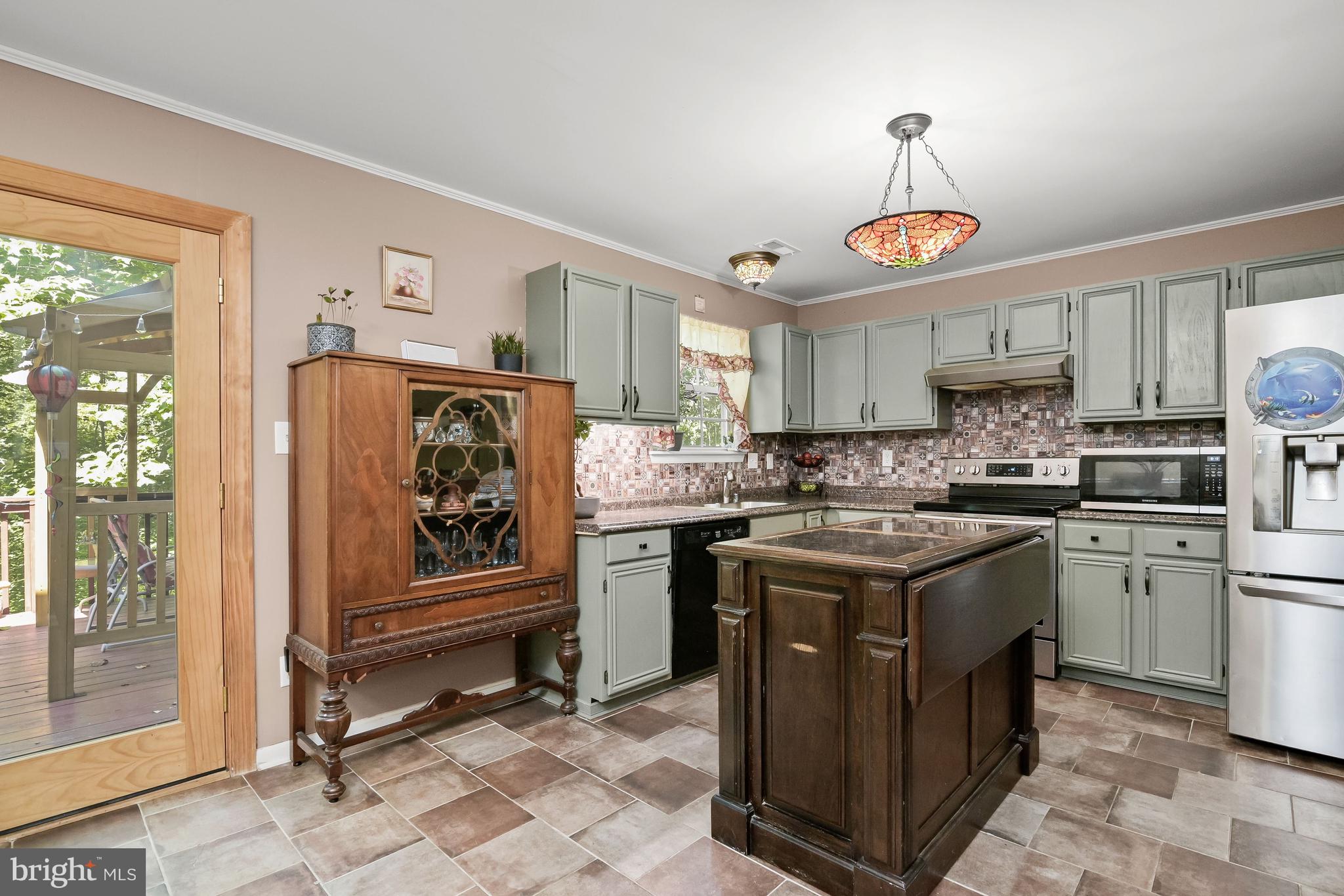 WORTHINGTON MEADOWS - Residential