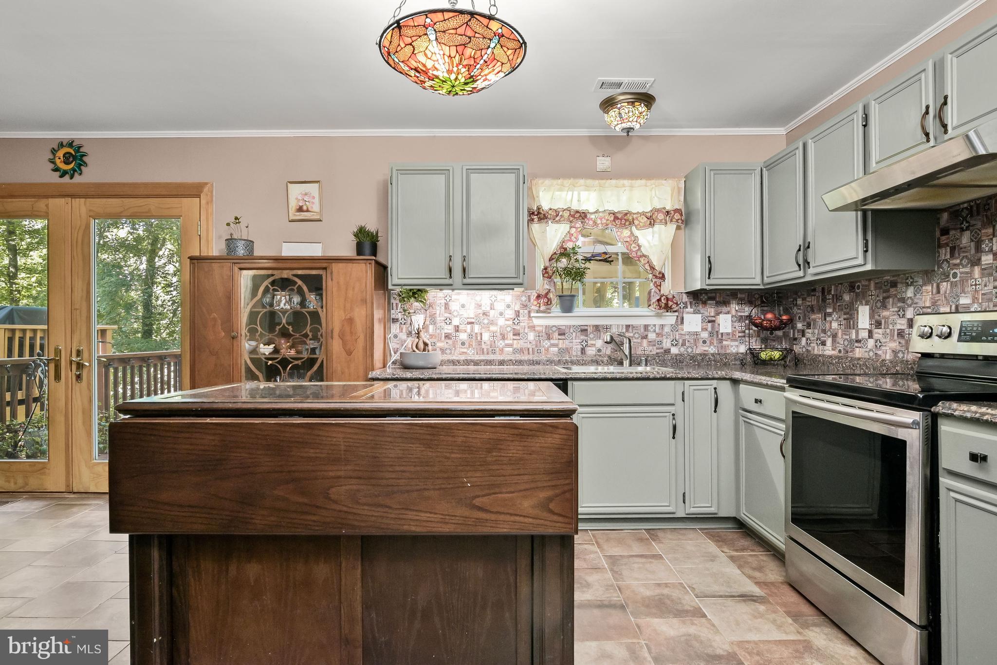 WORTHINGTON MEADOWS - Residential