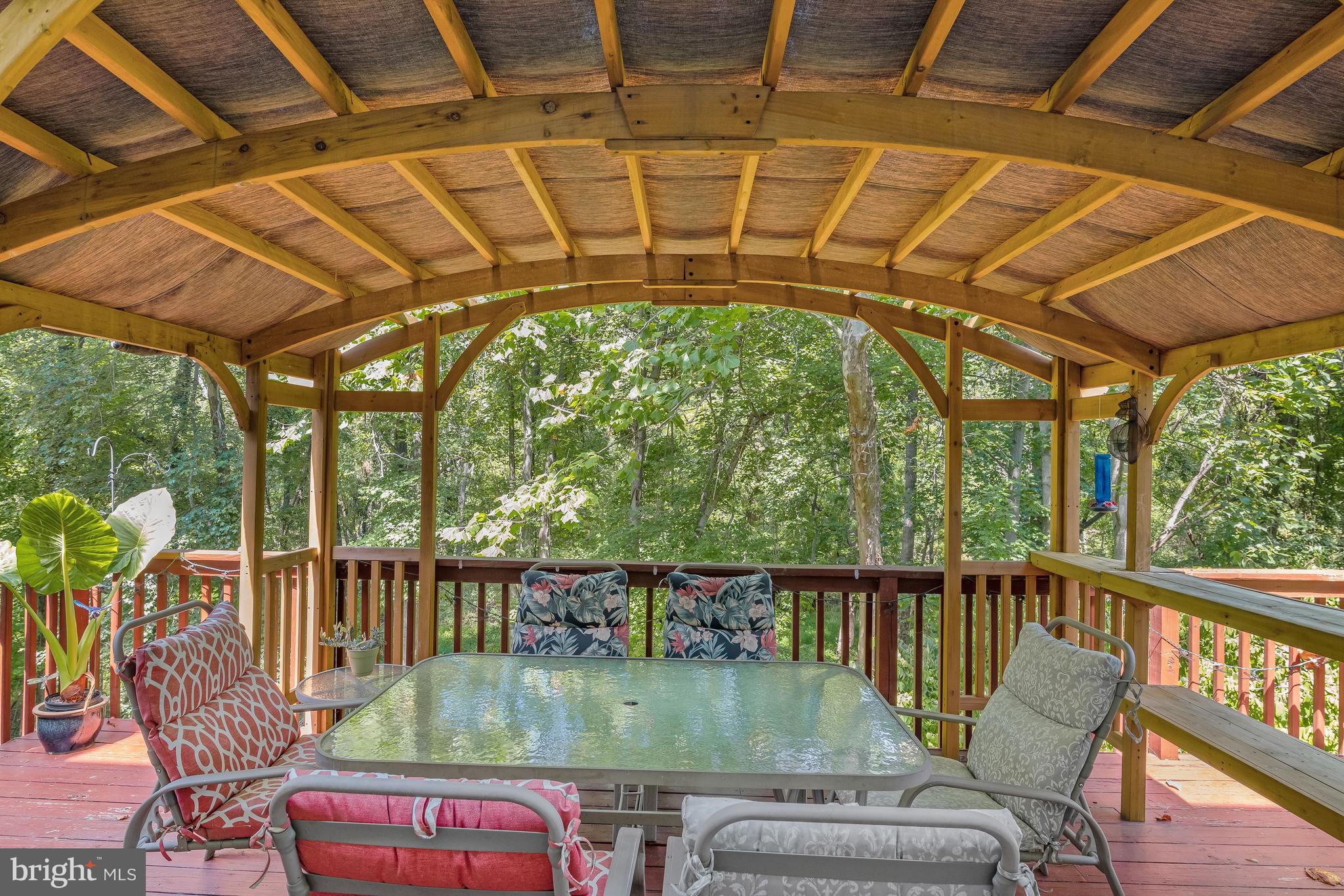 WORTHINGTON MEADOWS - Residential