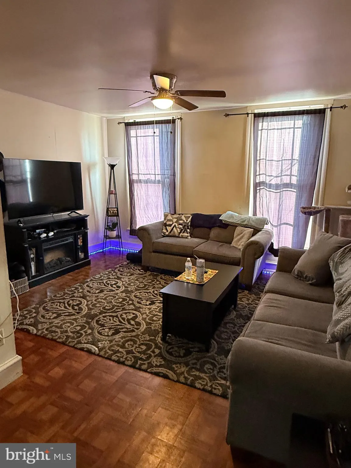 Pottsville, Pennsylvania 17901, United States, 3 Bedrooms Bedrooms, ,Residential,Active,94385