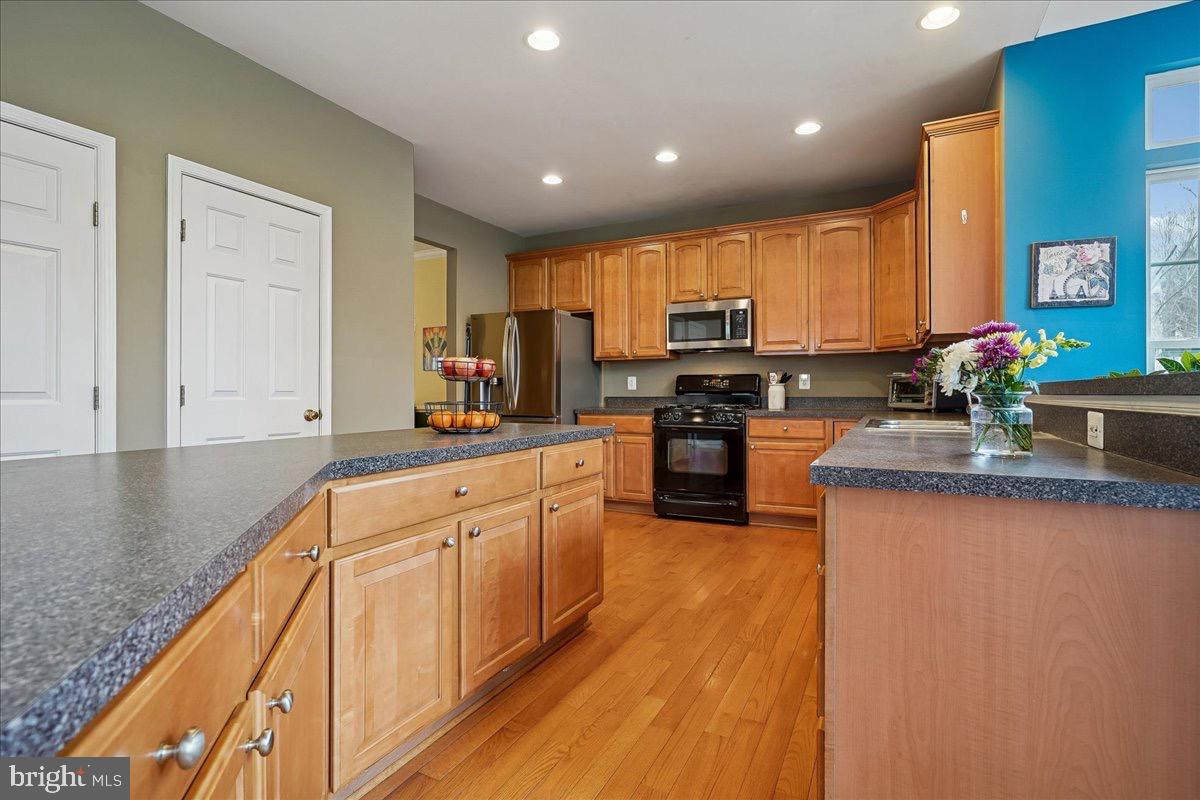 TARTAN HILLS VILLAGE - Residential