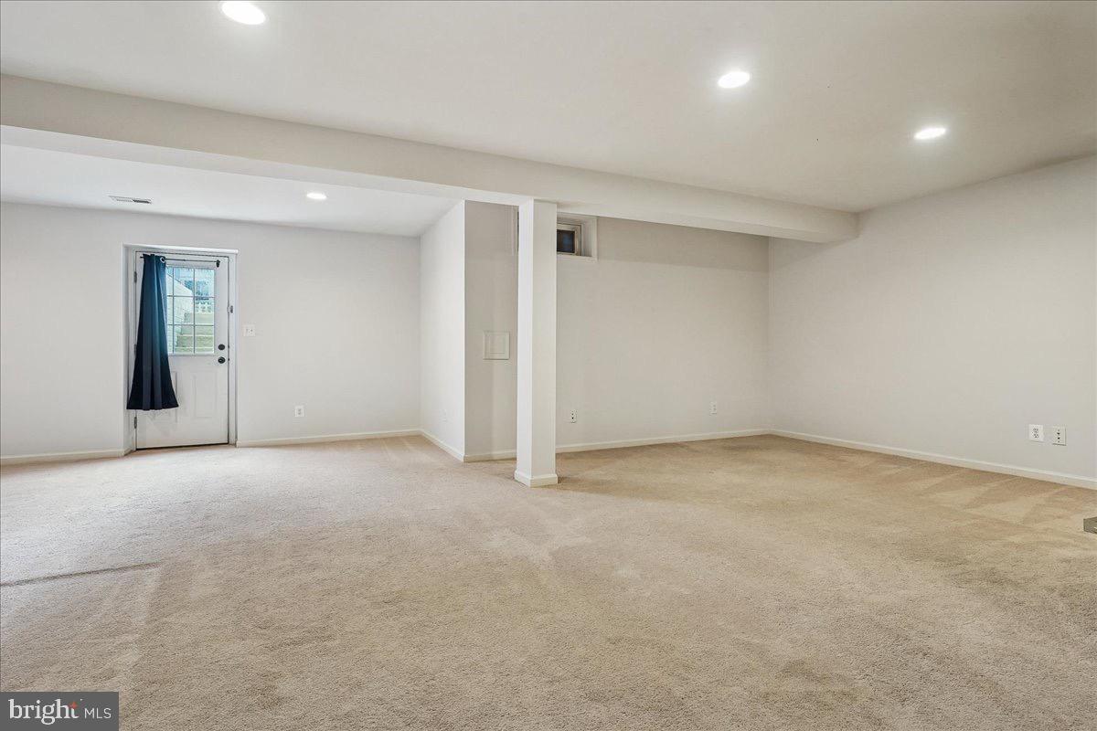 TARTAN HILLS VILLAGE - Residential