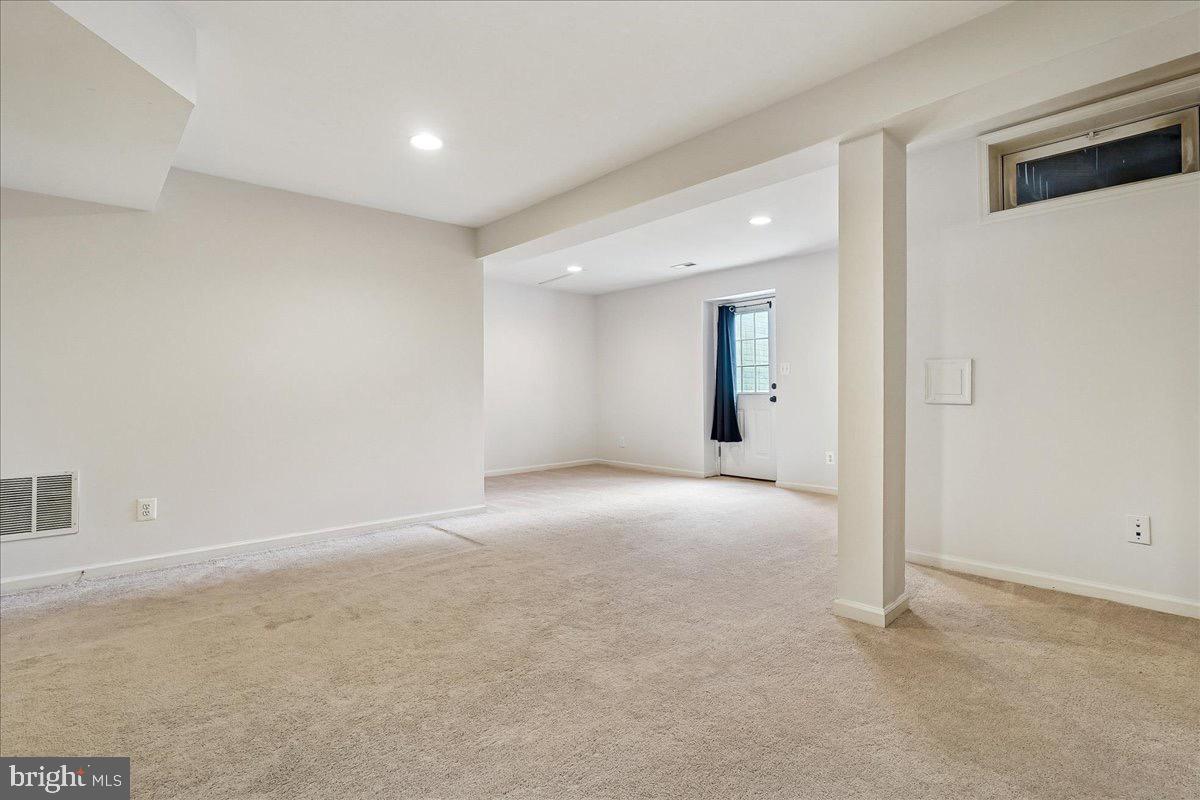 TARTAN HILLS VILLAGE - Residential