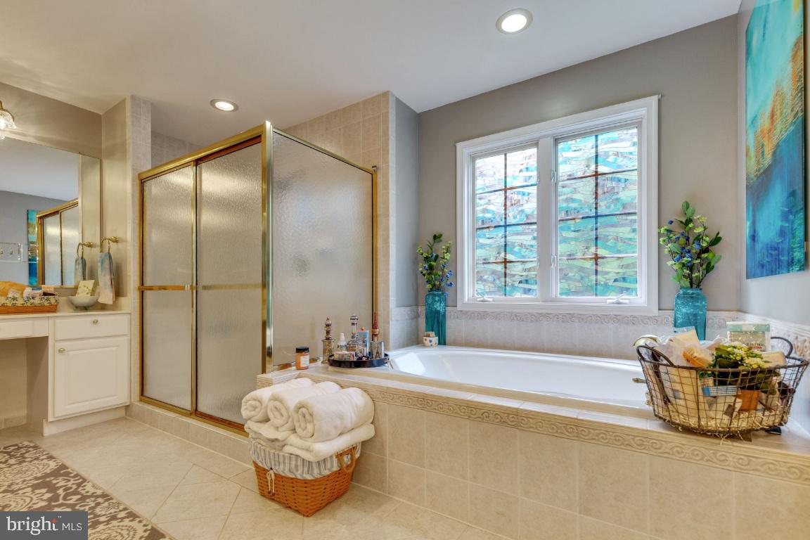 POHICK ESTATES - Residential