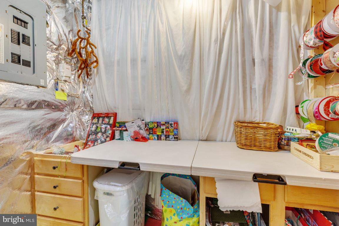 POHICK ESTATES - Residential