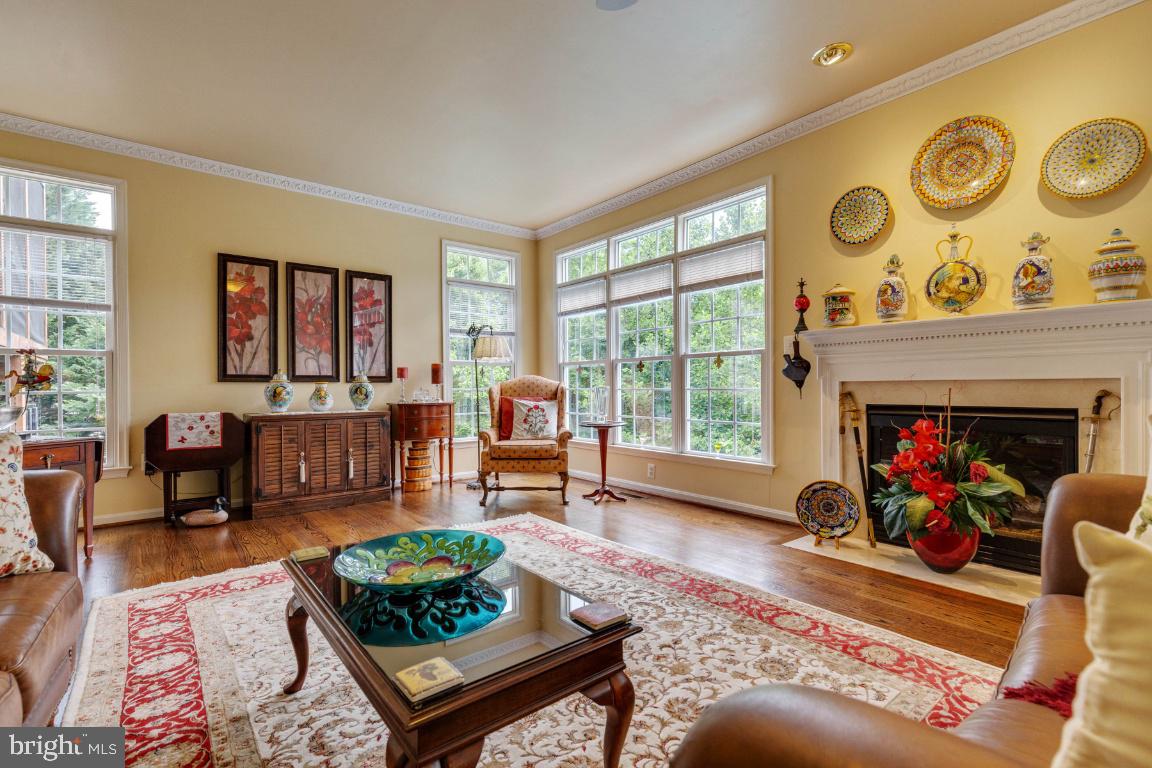 POHICK ESTATES - Residential