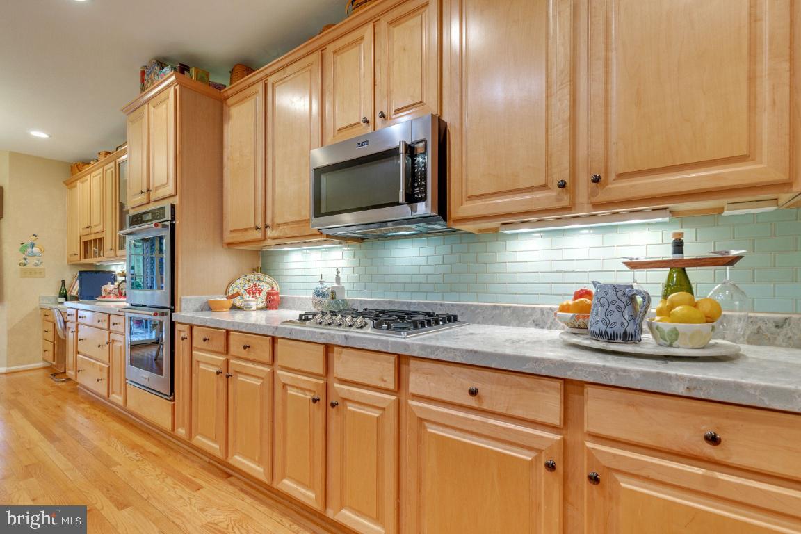 POHICK ESTATES - Residential