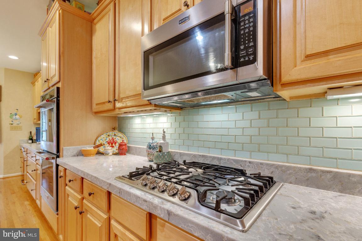 POHICK ESTATES - Residential