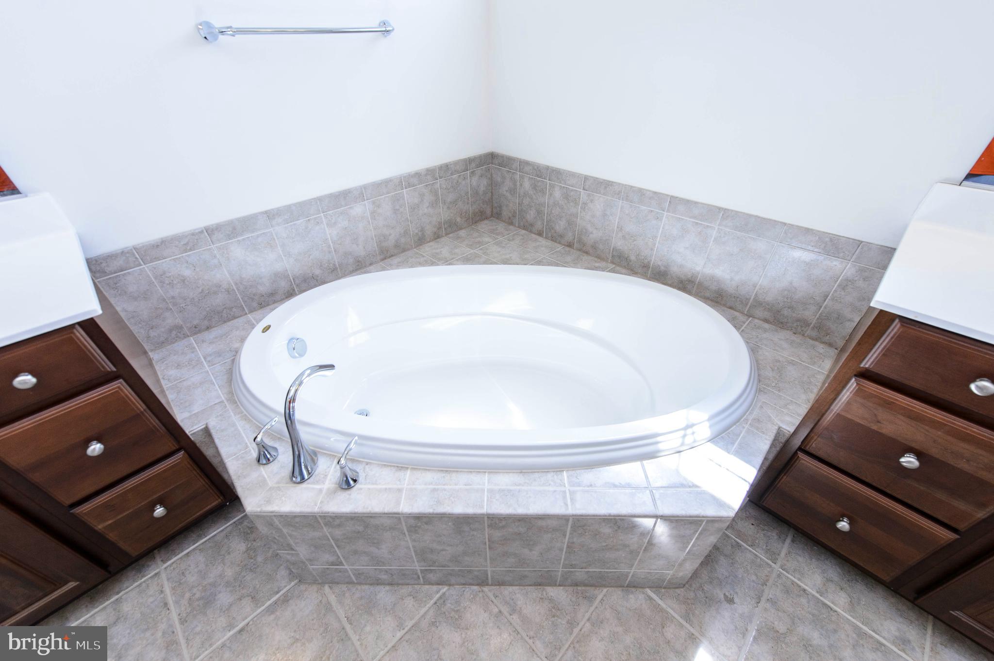 POWELLS LANDING - Residential