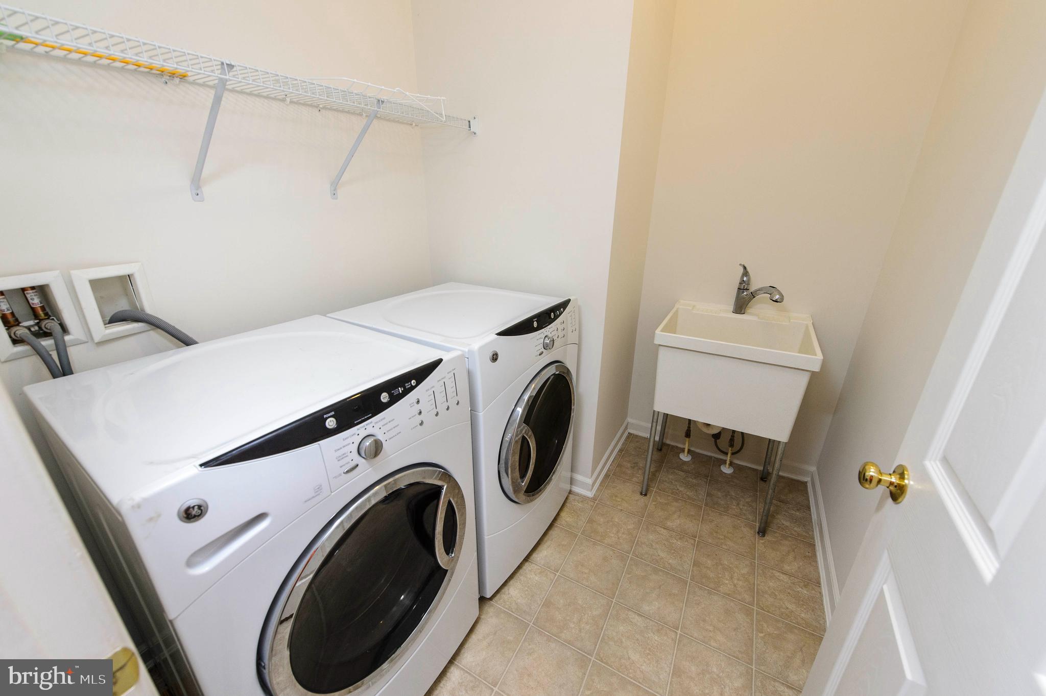 POWELLS LANDING - Residential