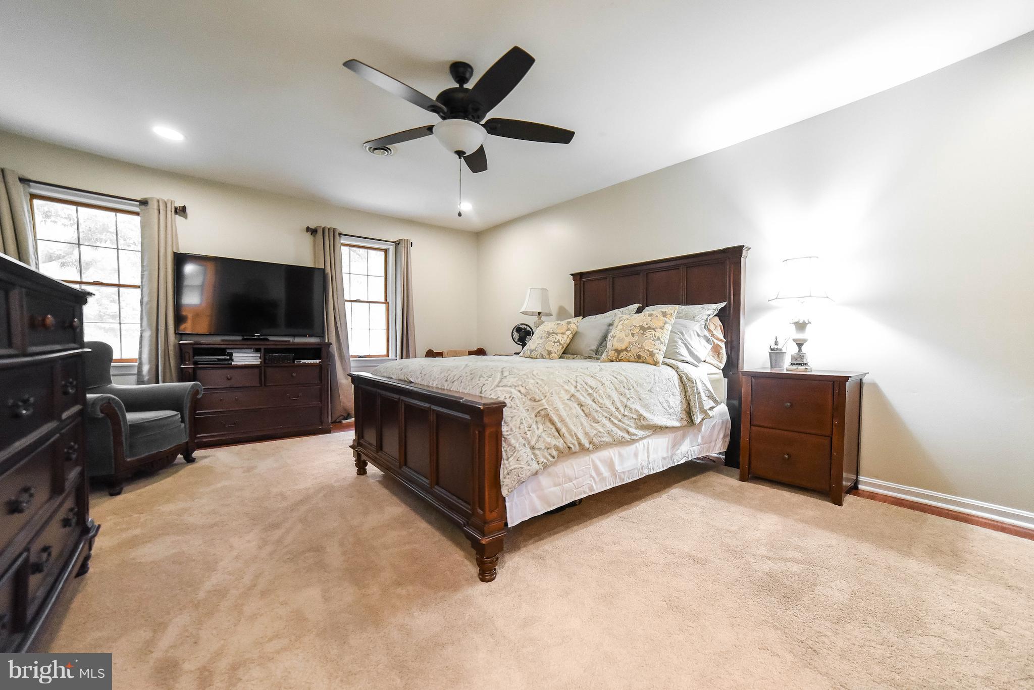 DOGWOOD ESTATES - Farm