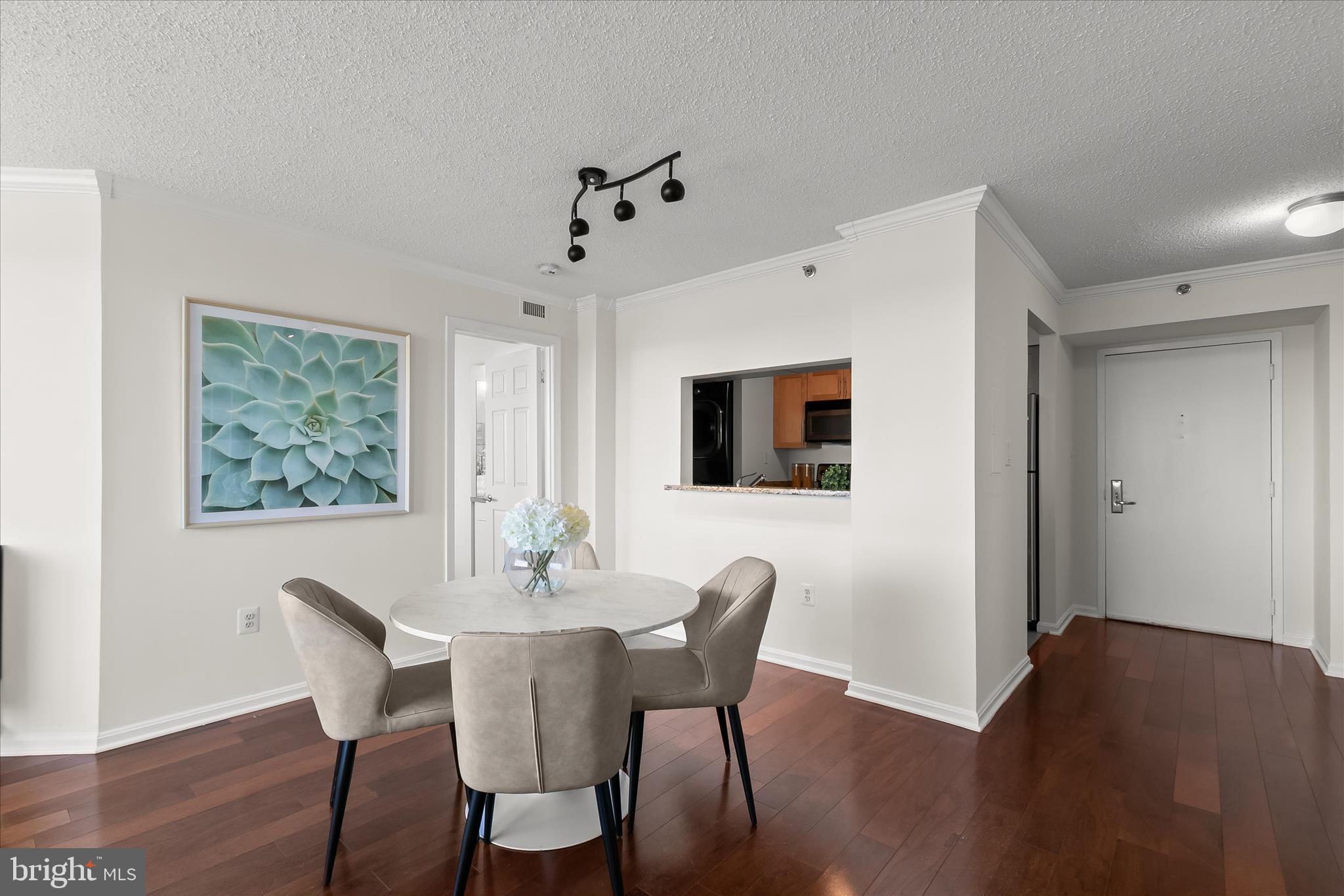 GROSVENOR PARK - Residential