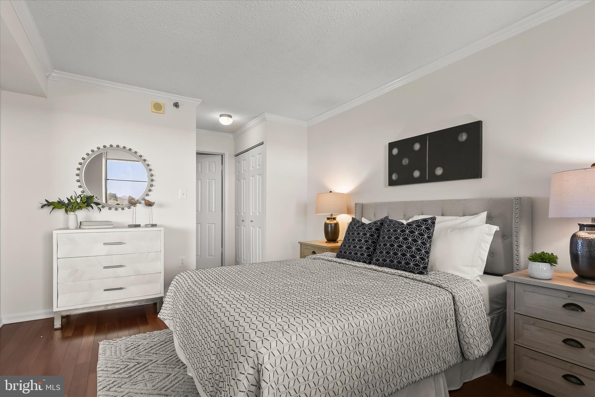 GROSVENOR PARK - Residential