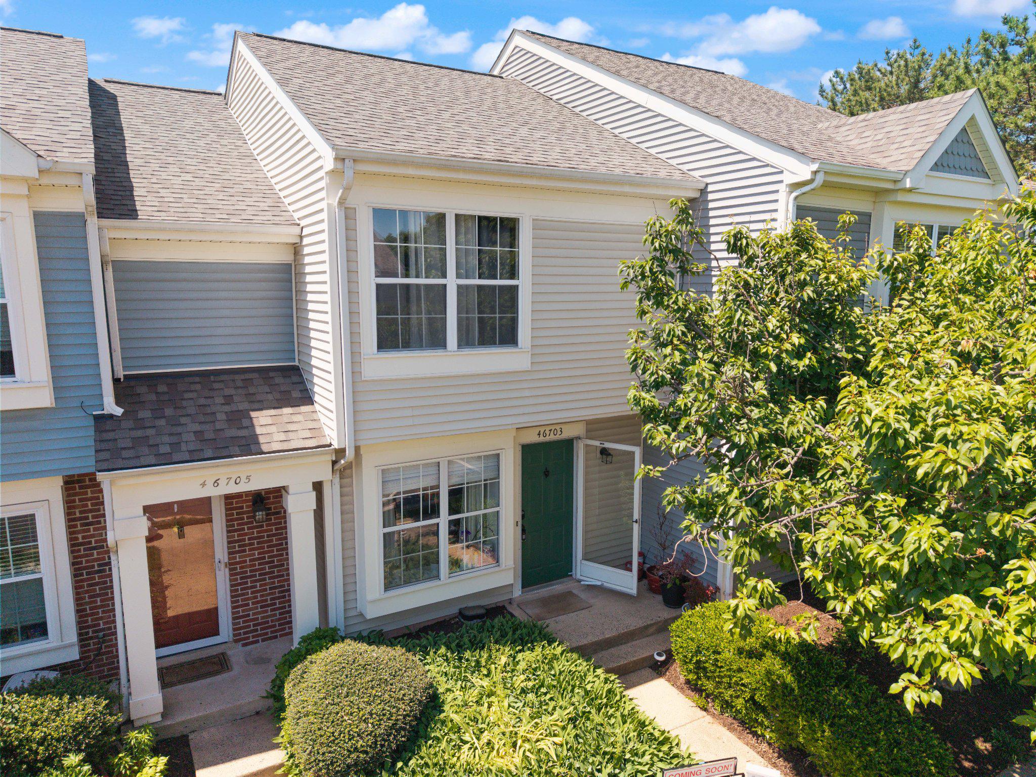 ROLLING RIDGE - Residential