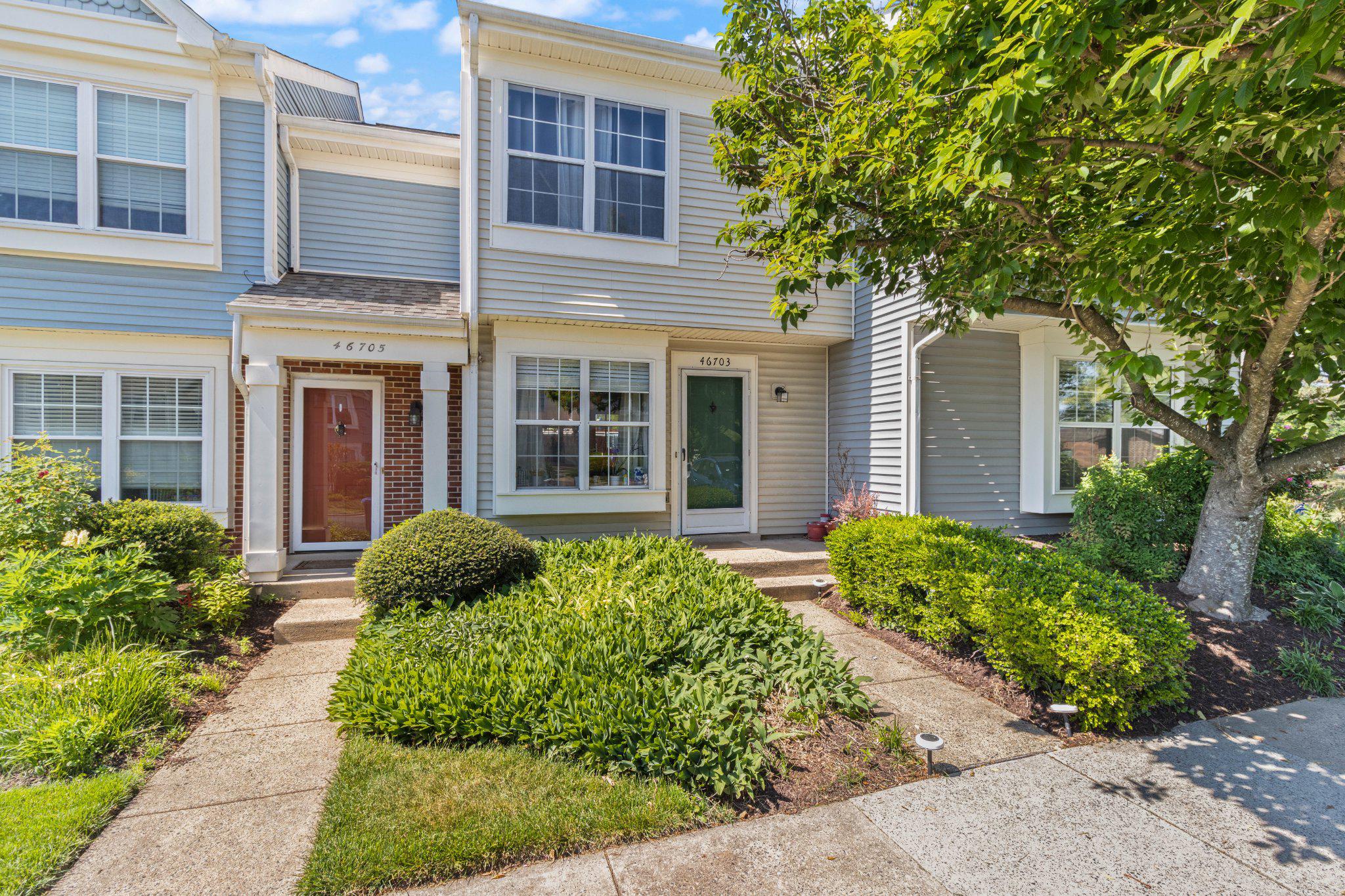 ROLLING RIDGE - Residential