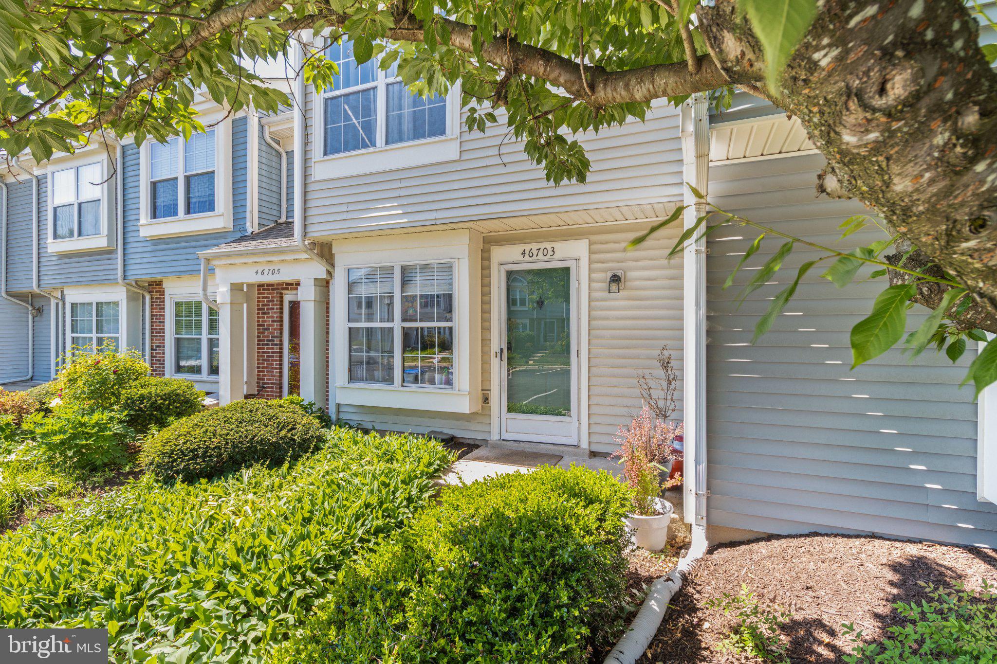 ROLLING RIDGE - Residential