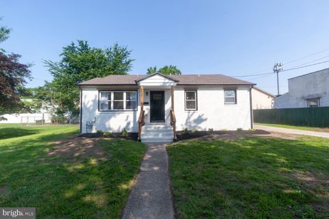 6827 HIGHLAND AVENUE PENNSAUKEN NJ 08110