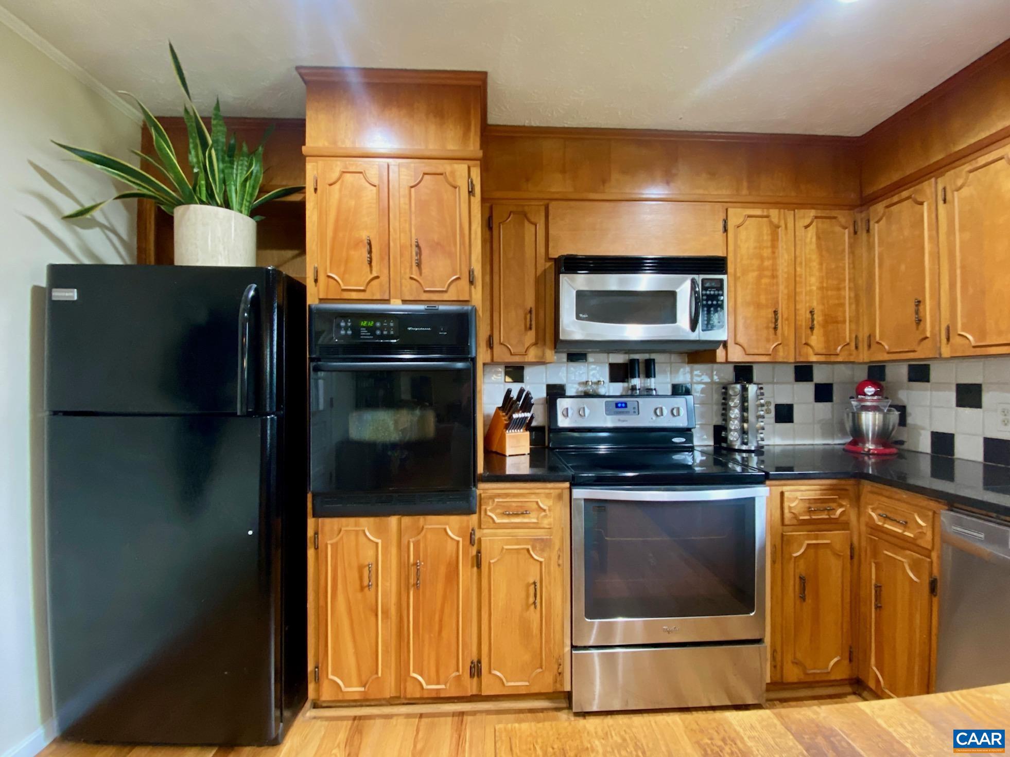 WOODRIDGE - Residential