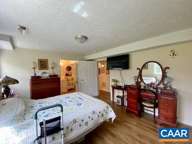 WOODRIDGE - Residential