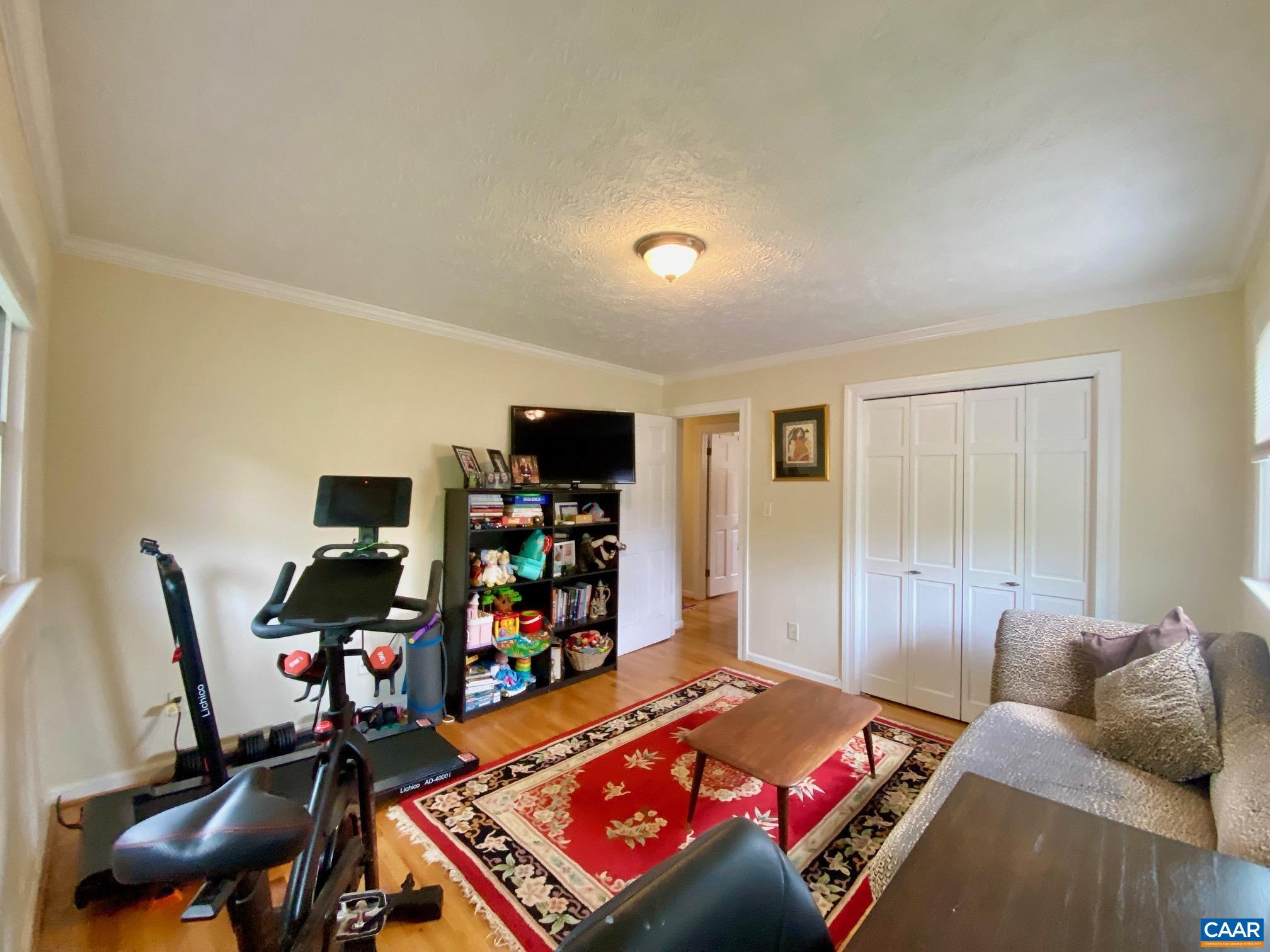 WOODRIDGE - Residential