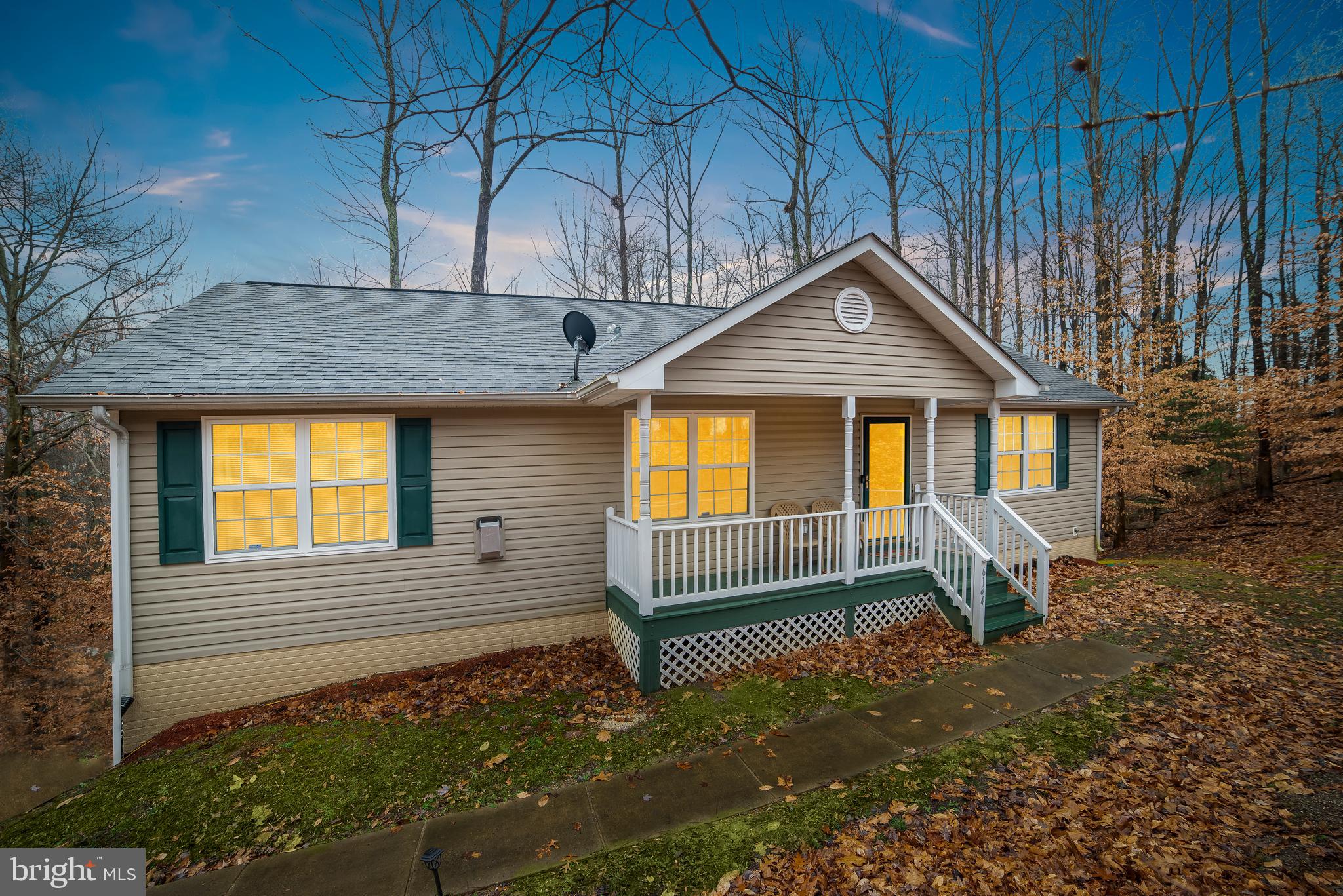 PRESIDENTIAL LAKES - Residential