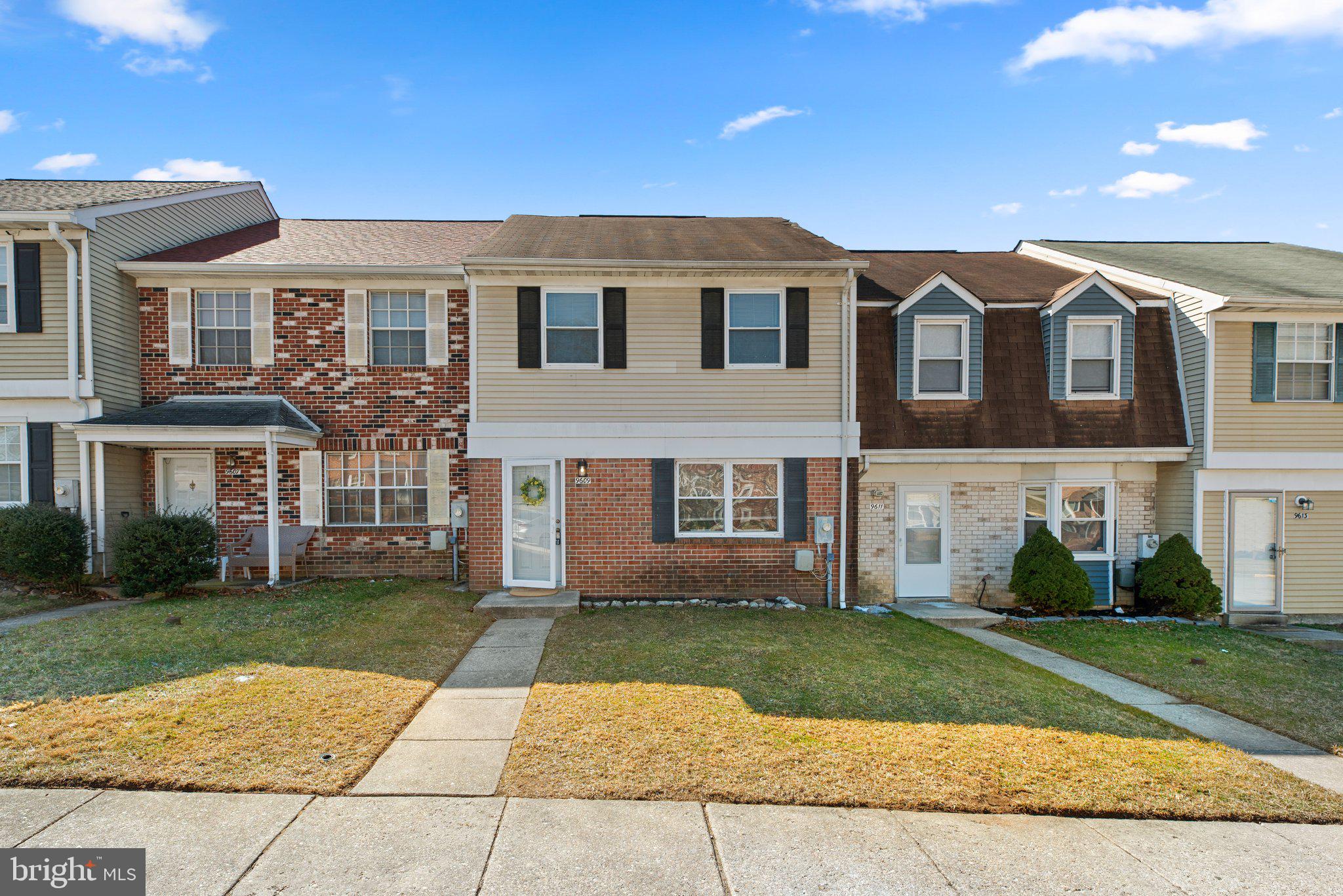 KINGS POINT - Residential