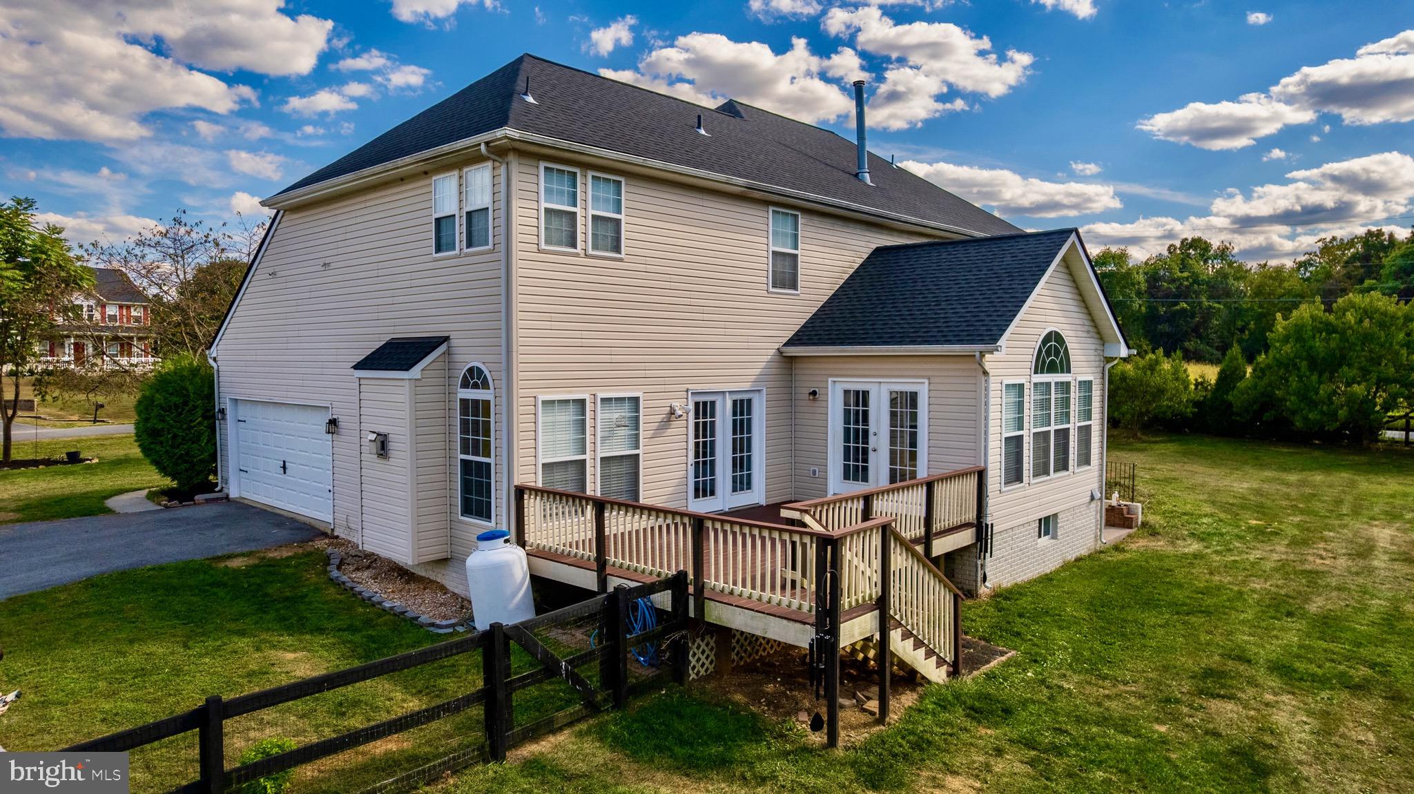 WILLOW SPRINGS ACRES - Residential