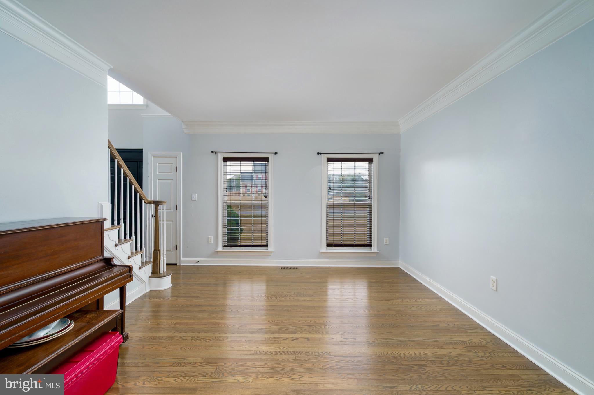 WILLOW SPRINGS ACRES - Residential