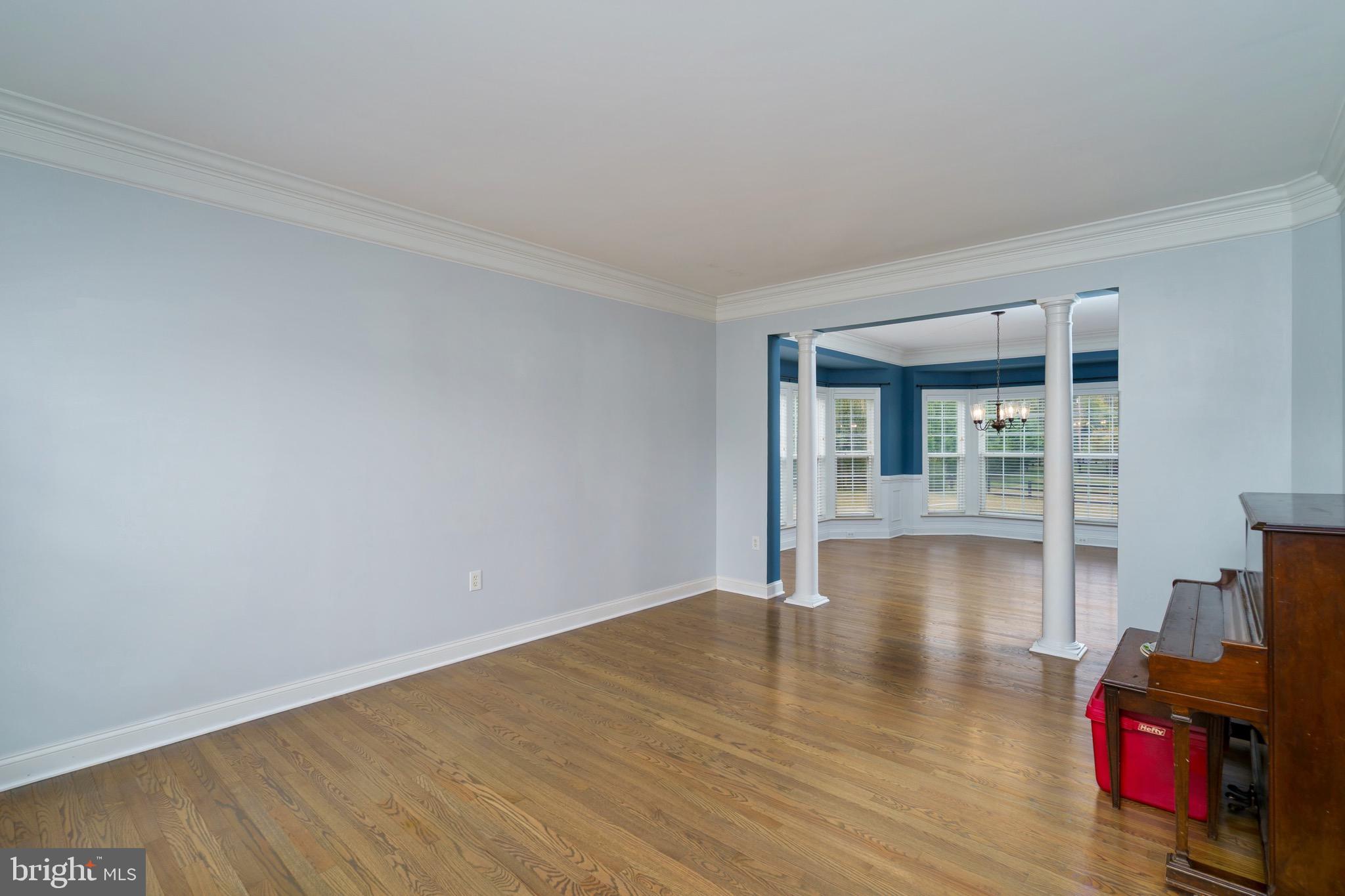 WILLOW SPRINGS ACRES - Residential